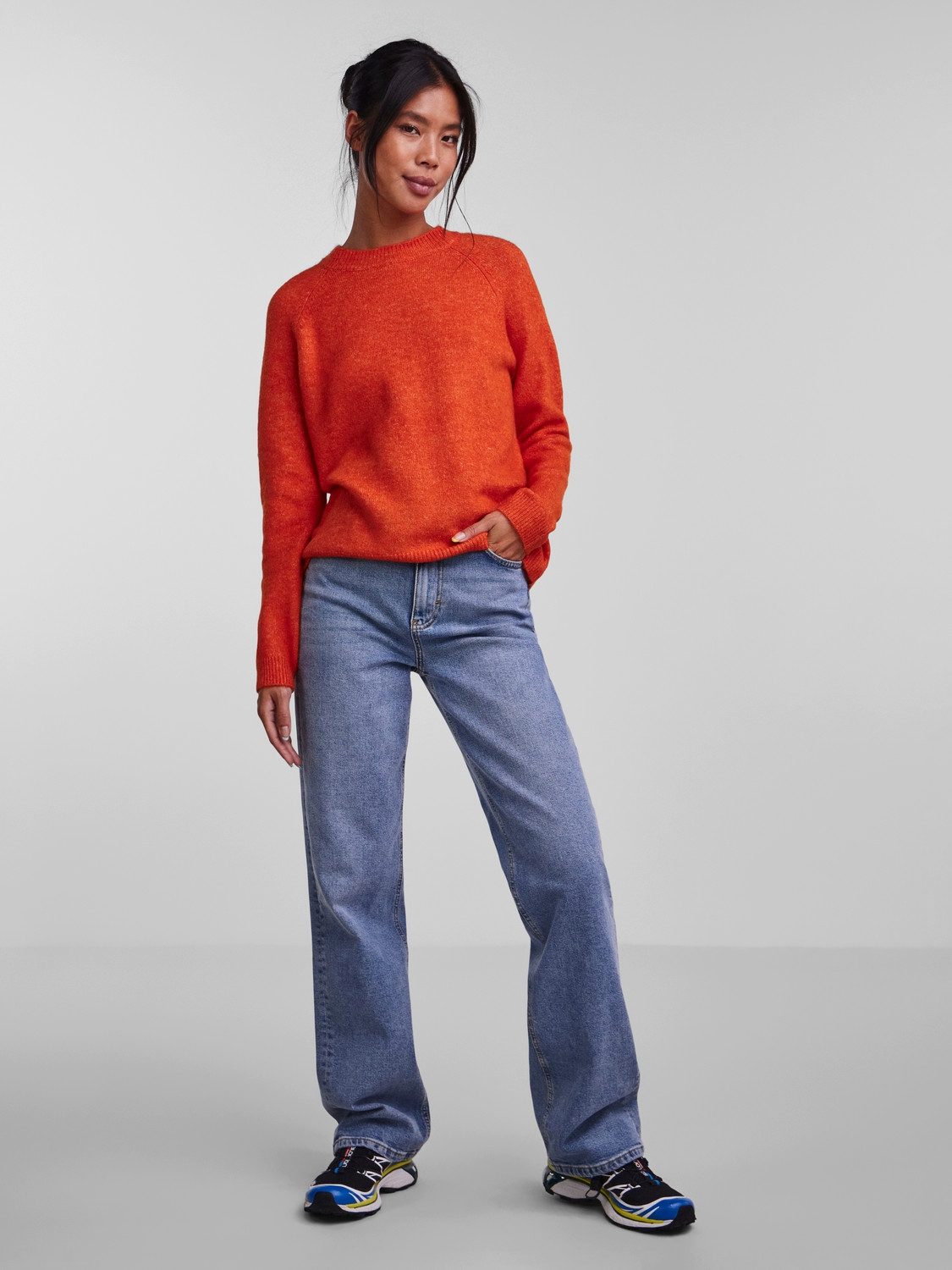 pieces Gebreide trui PCJULIANA LS O-NECK KNIT NOOS BC