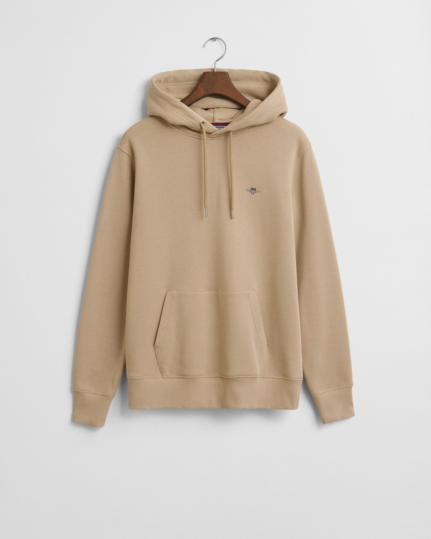 Gant Hoodie REG SHIELD HOODIE met logoborduursel op borsthoogte