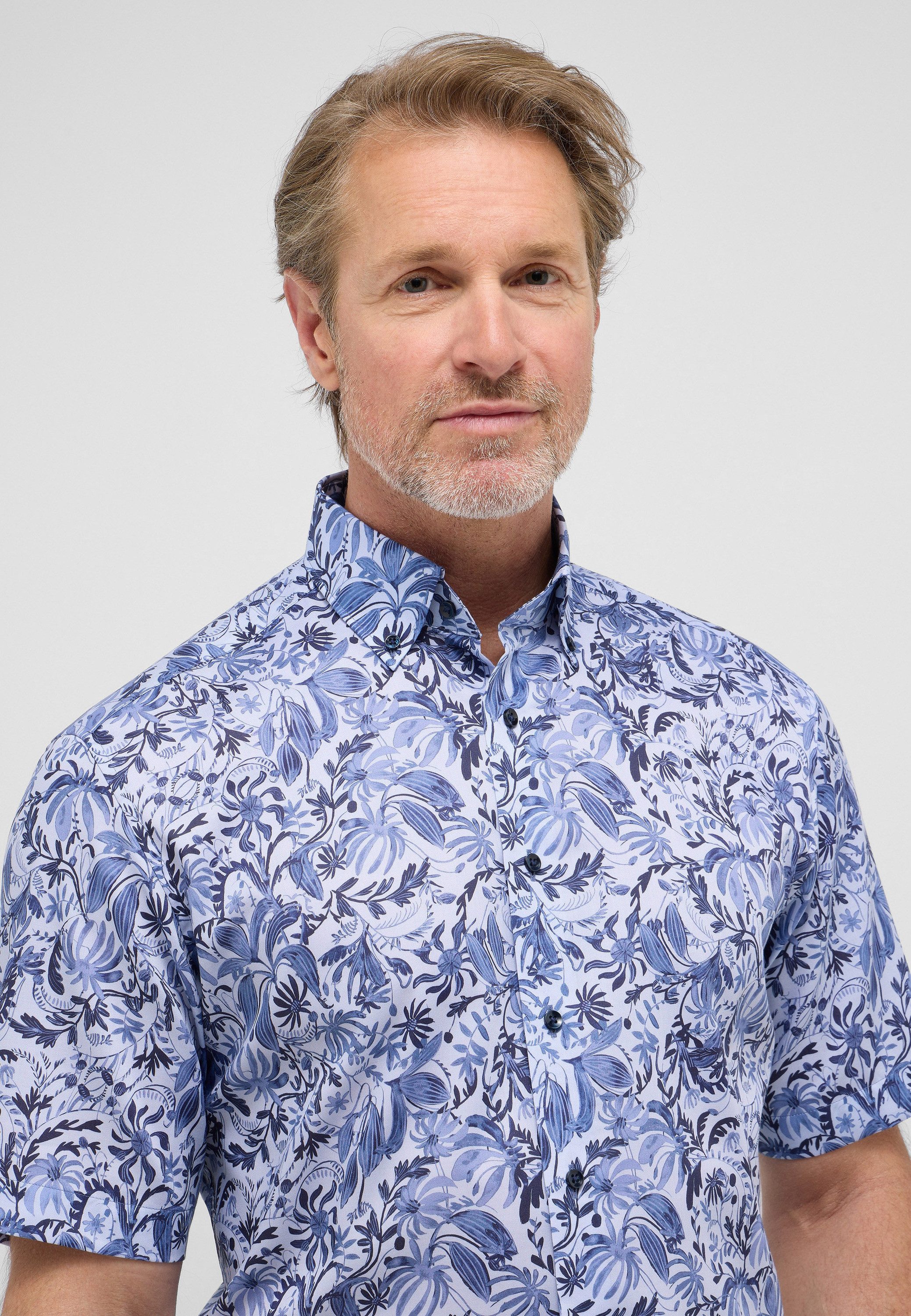 Eterna Overhemd met korte mouwen MODERN FIT NON IRON (strijkvrij)