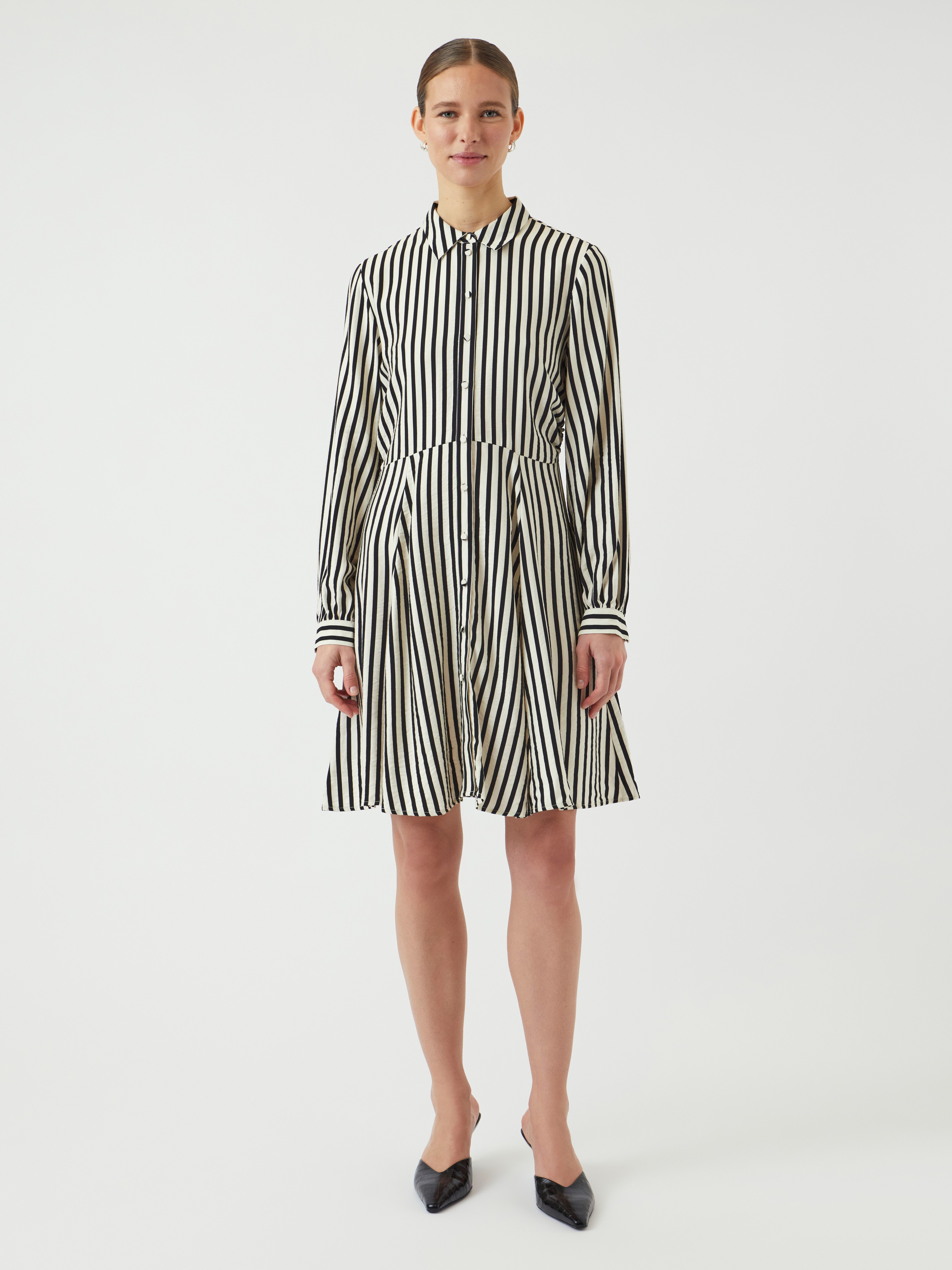 Y.A.S Jurk met overhemdkraag YASKAYA LS SHIRT DRESS S. NOOS