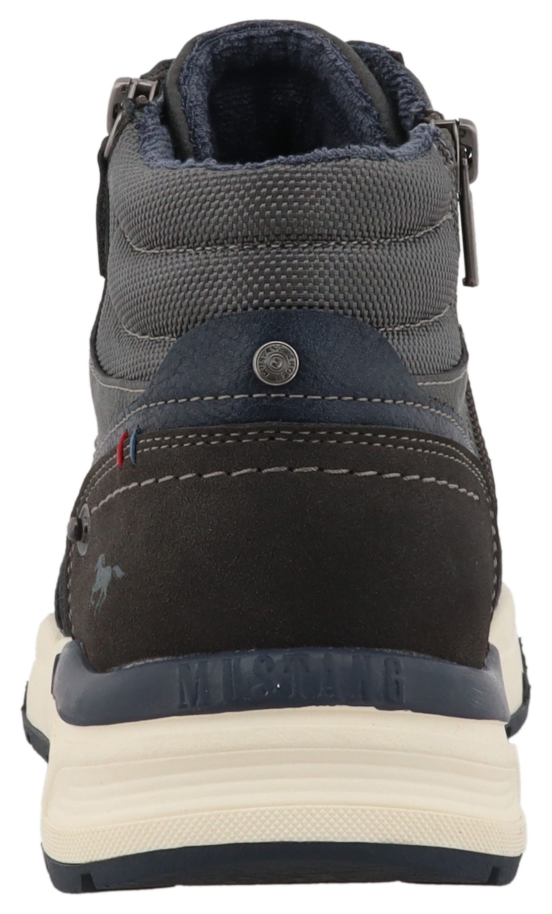 Mustang Shoes Sneakers Mart