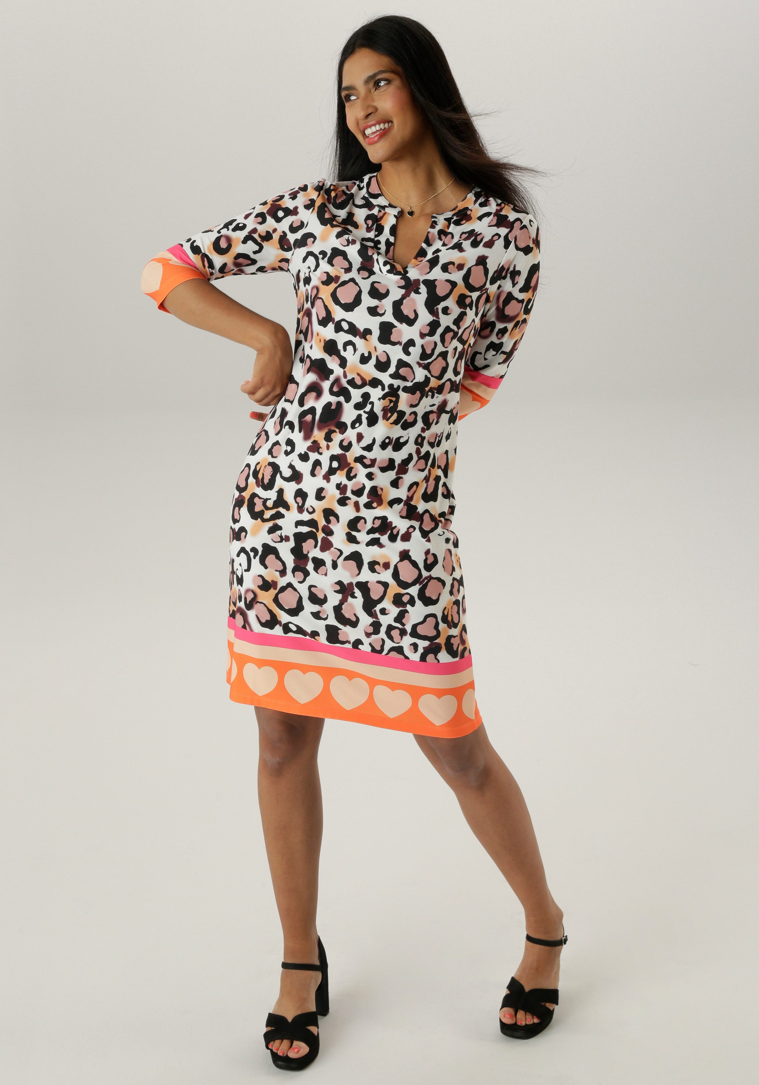 Aniston SELECTED Jerseyjurk met breed gestreepte en harten versierde rand nieuwe kollectie
