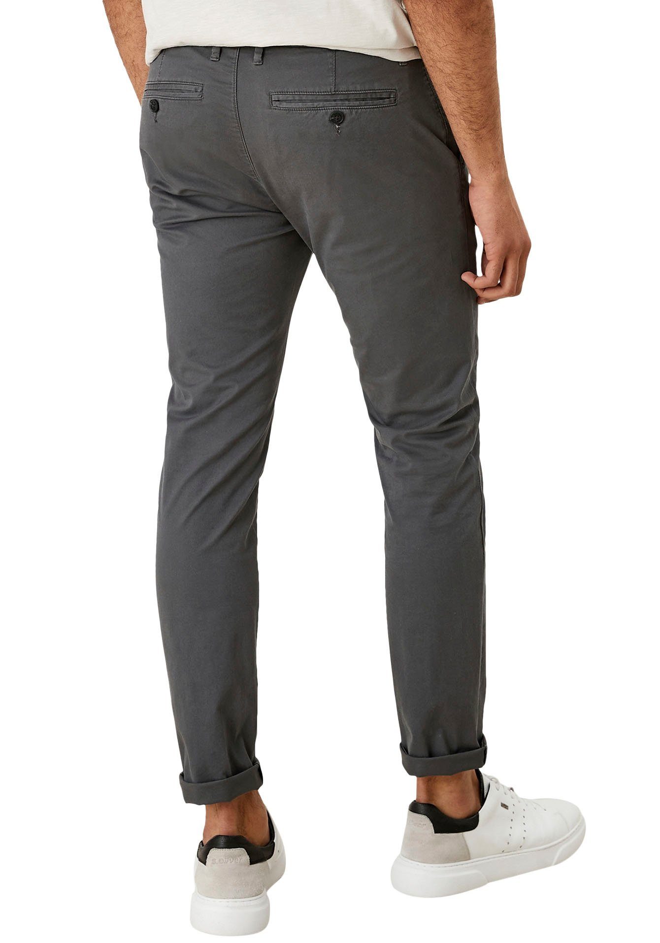 s.Oliver Chino met effen look