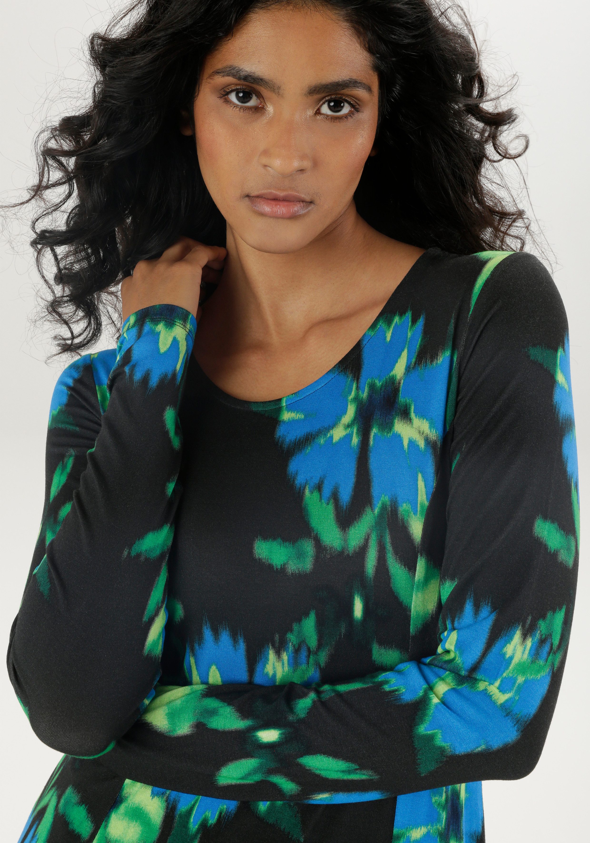 Aniston SELECTED Midi-jurk met bloemenprint in vervaagde look