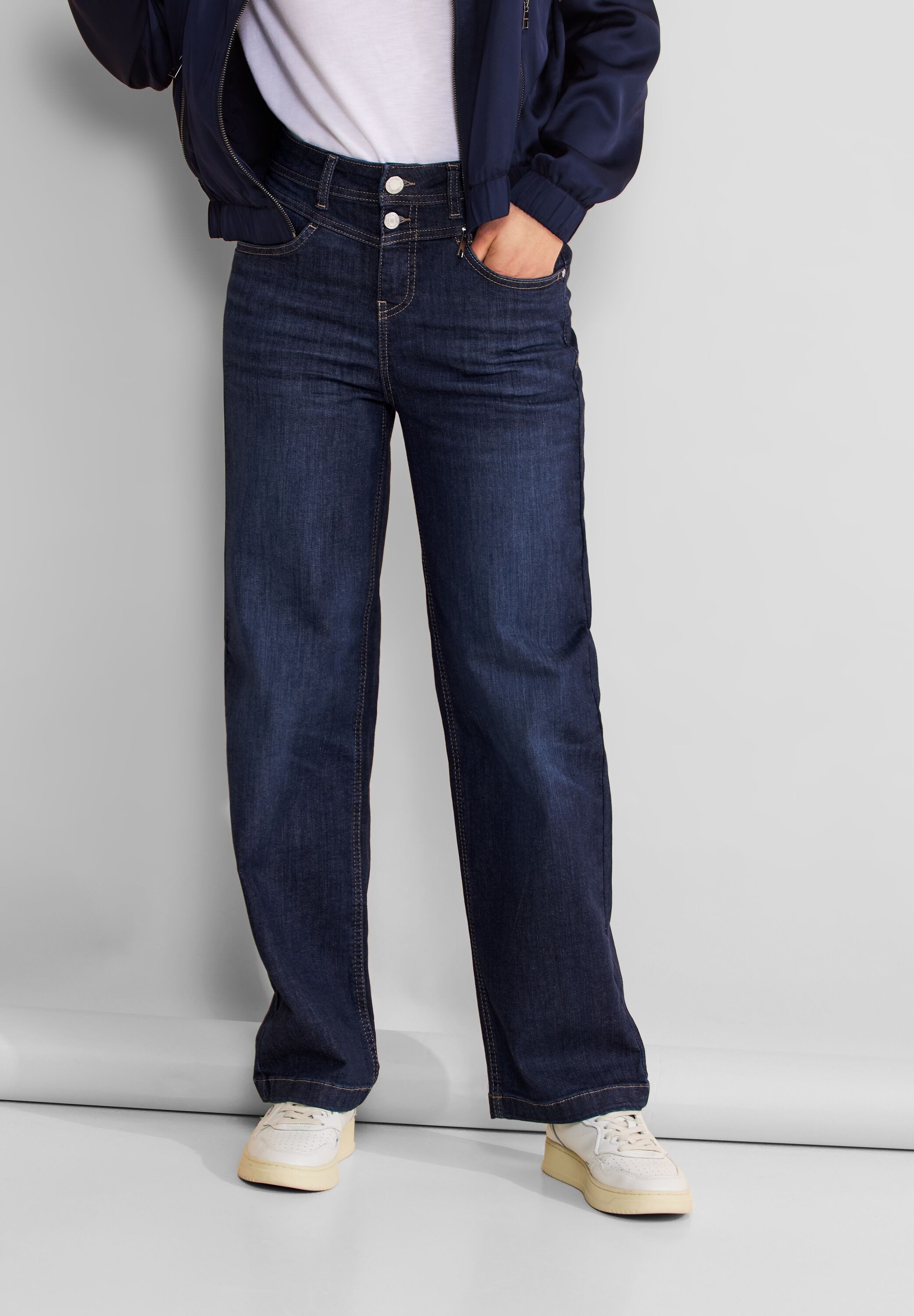 STREET ONE High-waist jeans met dubbele-knoopsluiting