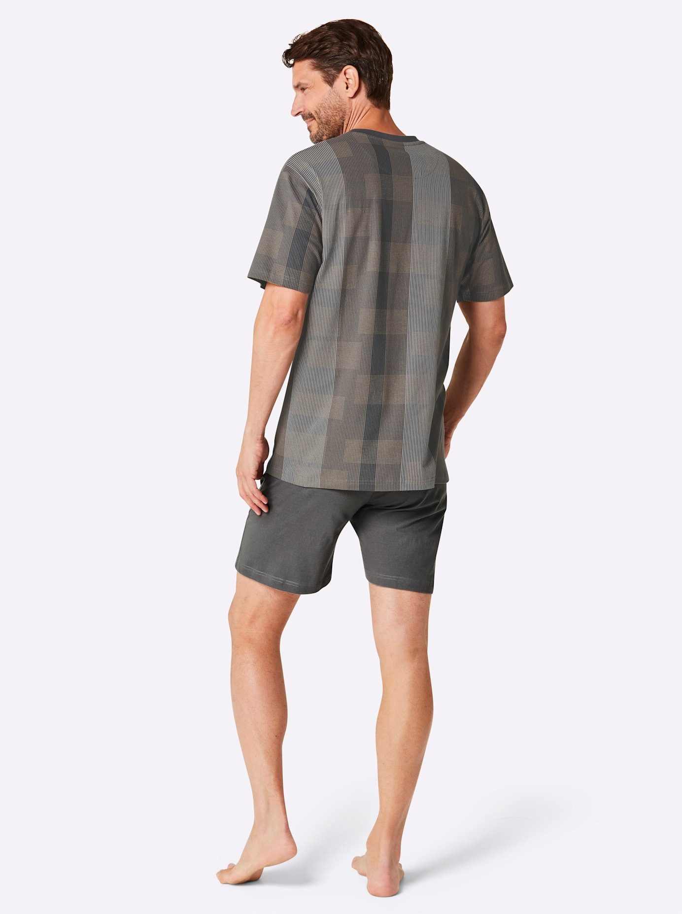 Normann Shortama