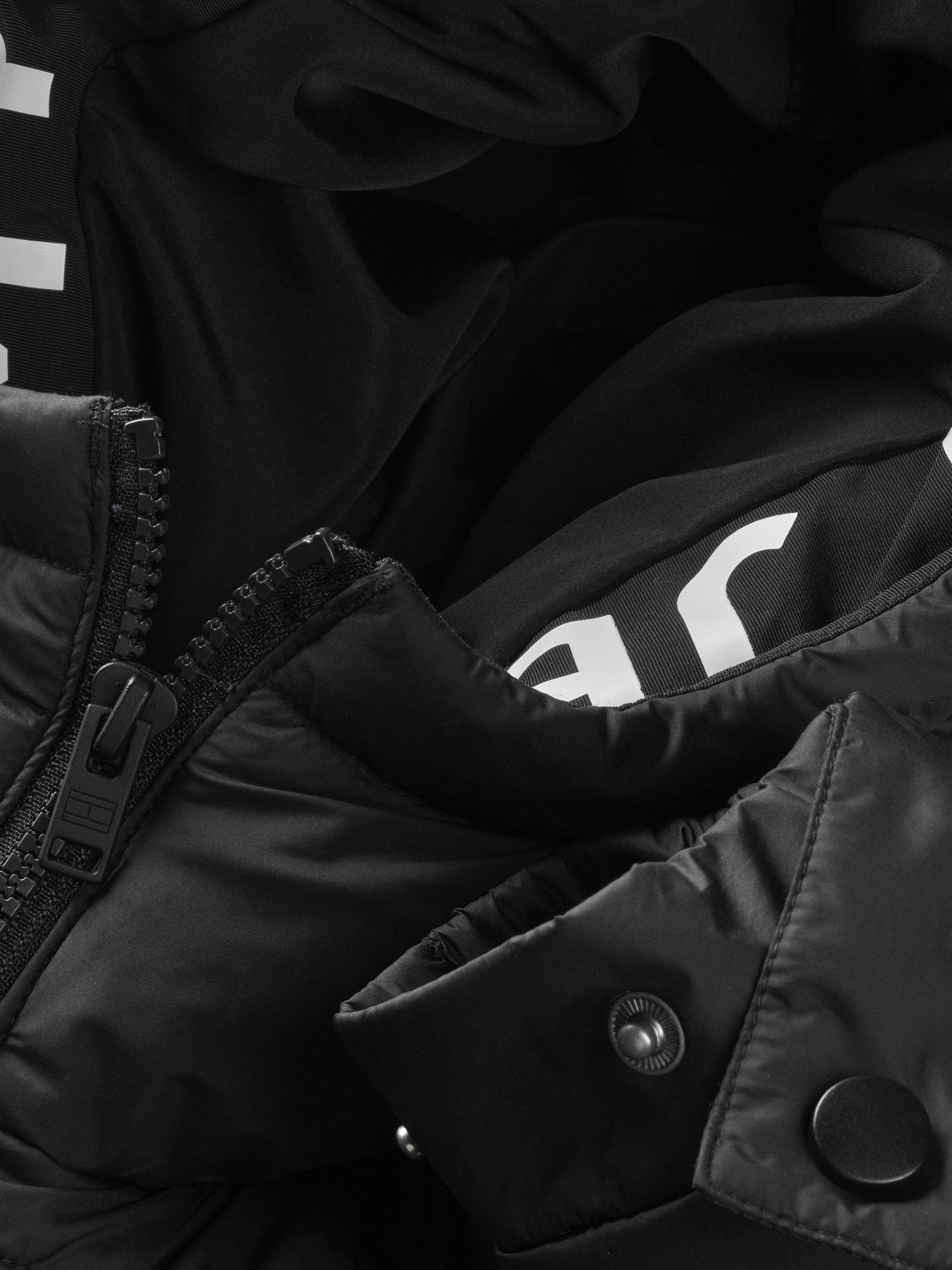 TOMMY JEANS Lange jas met een logo-opschrift