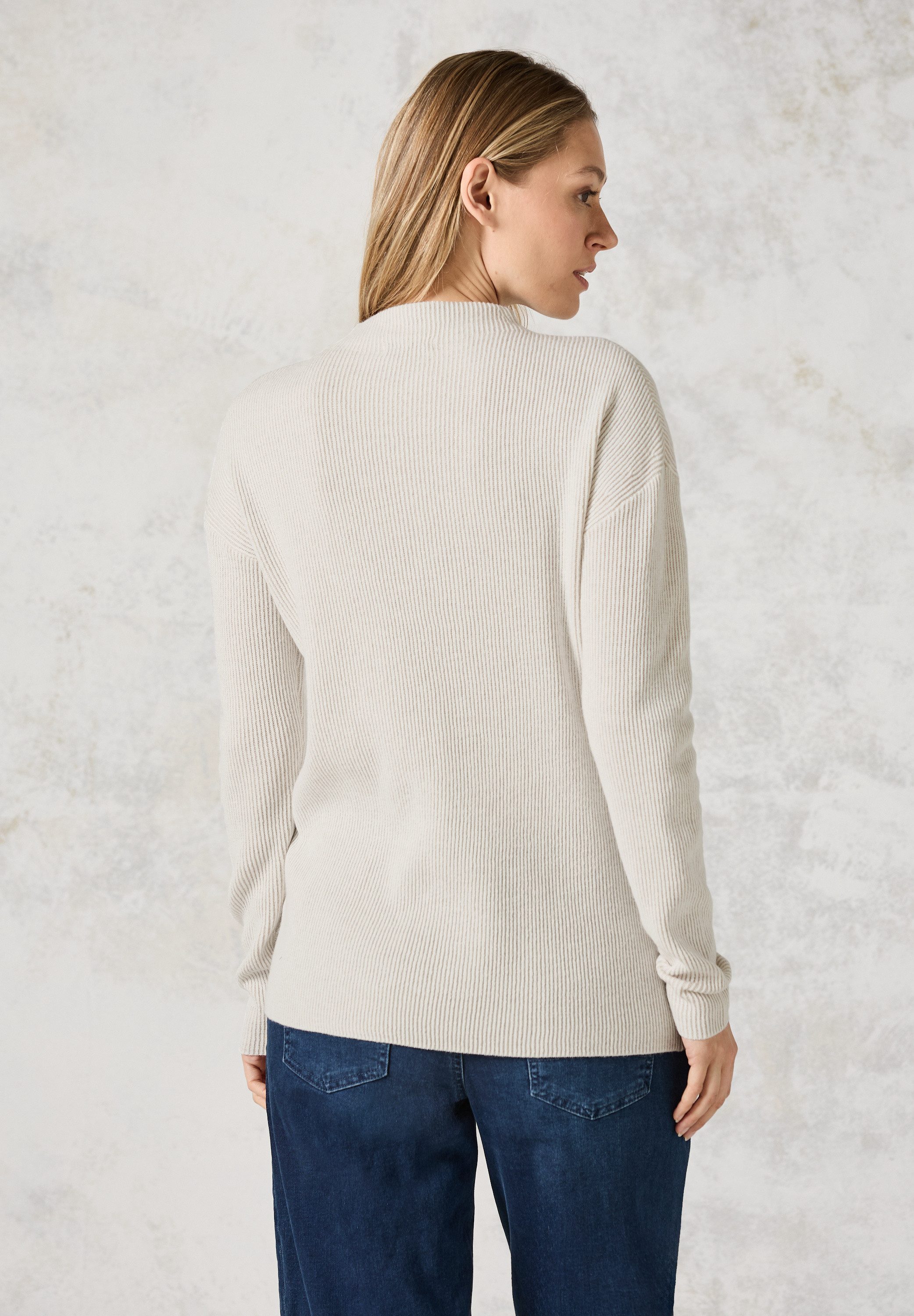 Cecil Gebreide trui in two-tone look en met staande kraag
