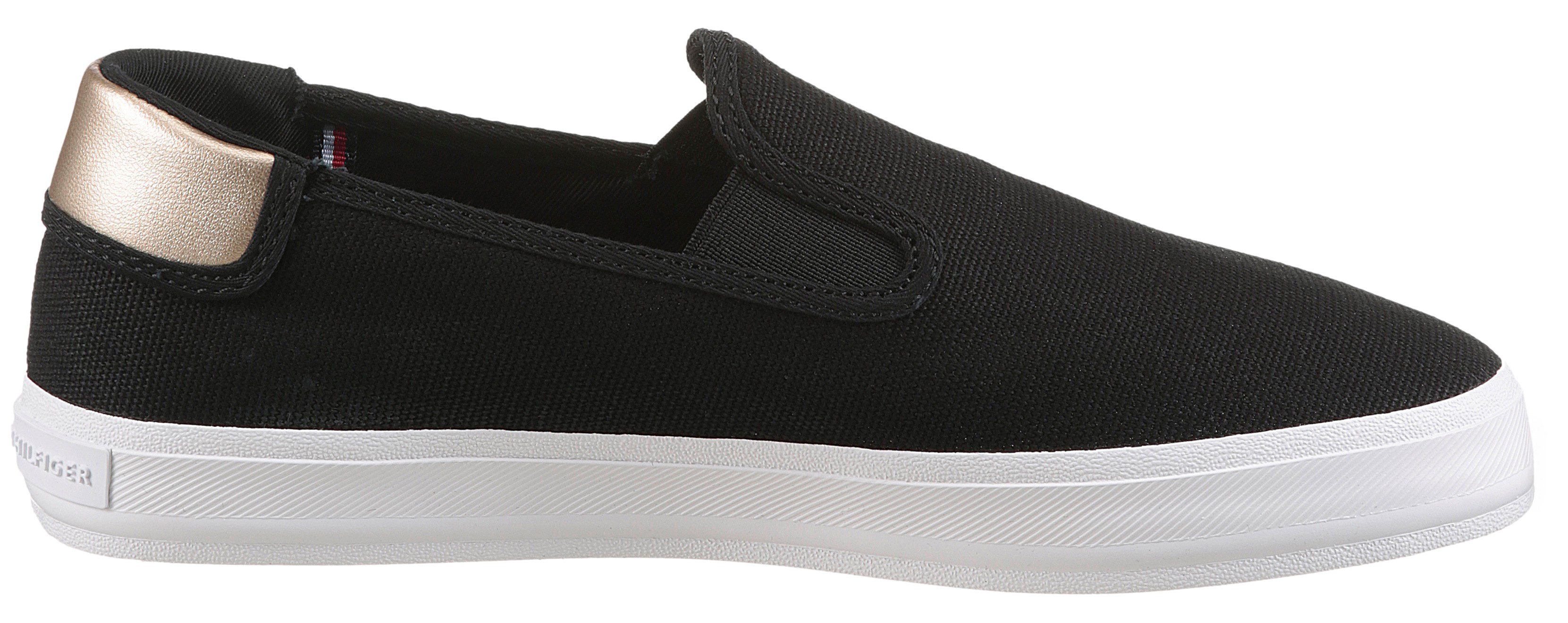 Tommy Hilfiger Slip-on sneakers VULC CANVAS SLIP-ON SNEAKER , plateau, vrijetijdsschoen, halfschoen met contrastafwerking, smalle vorm