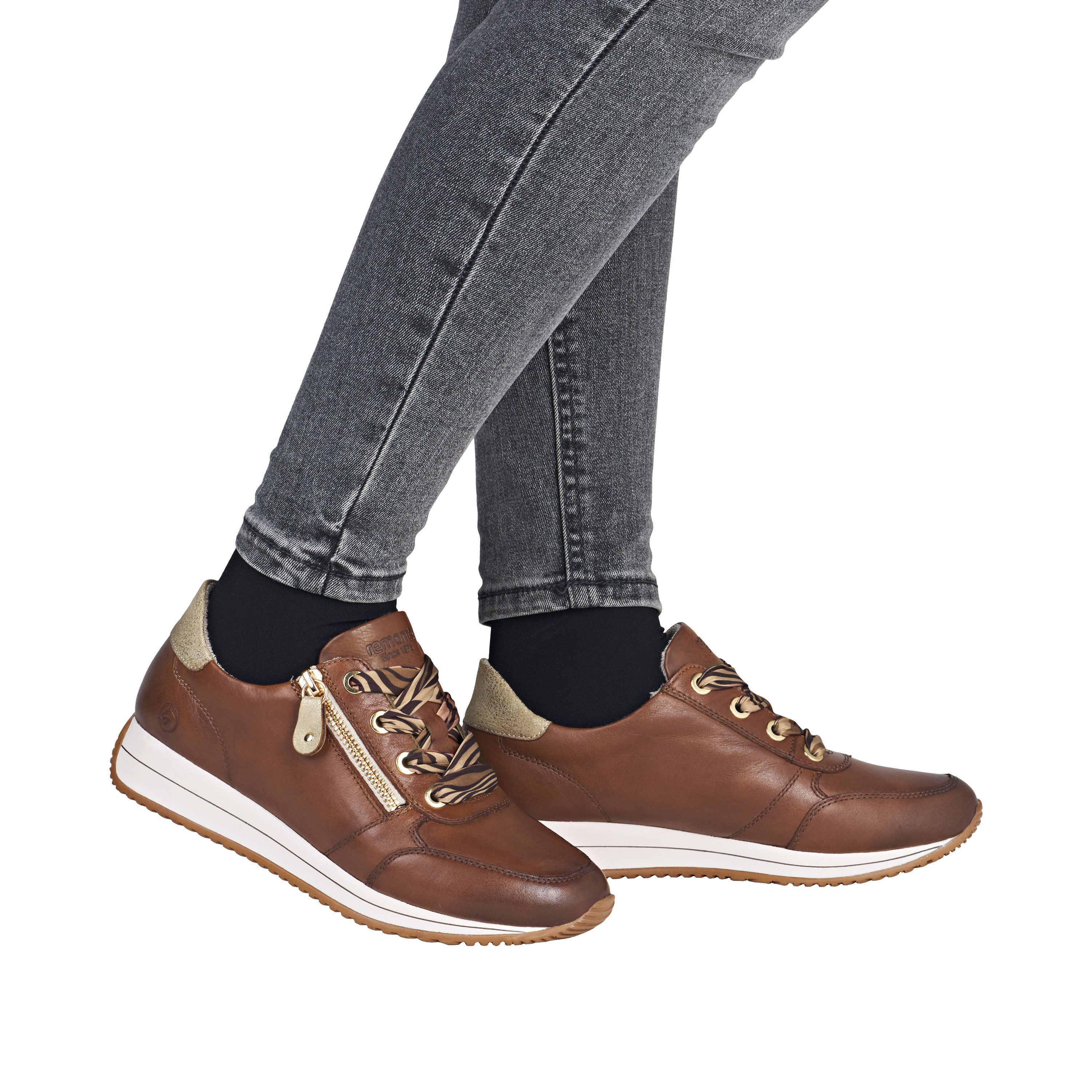 Remonte Sneakers met sleehak