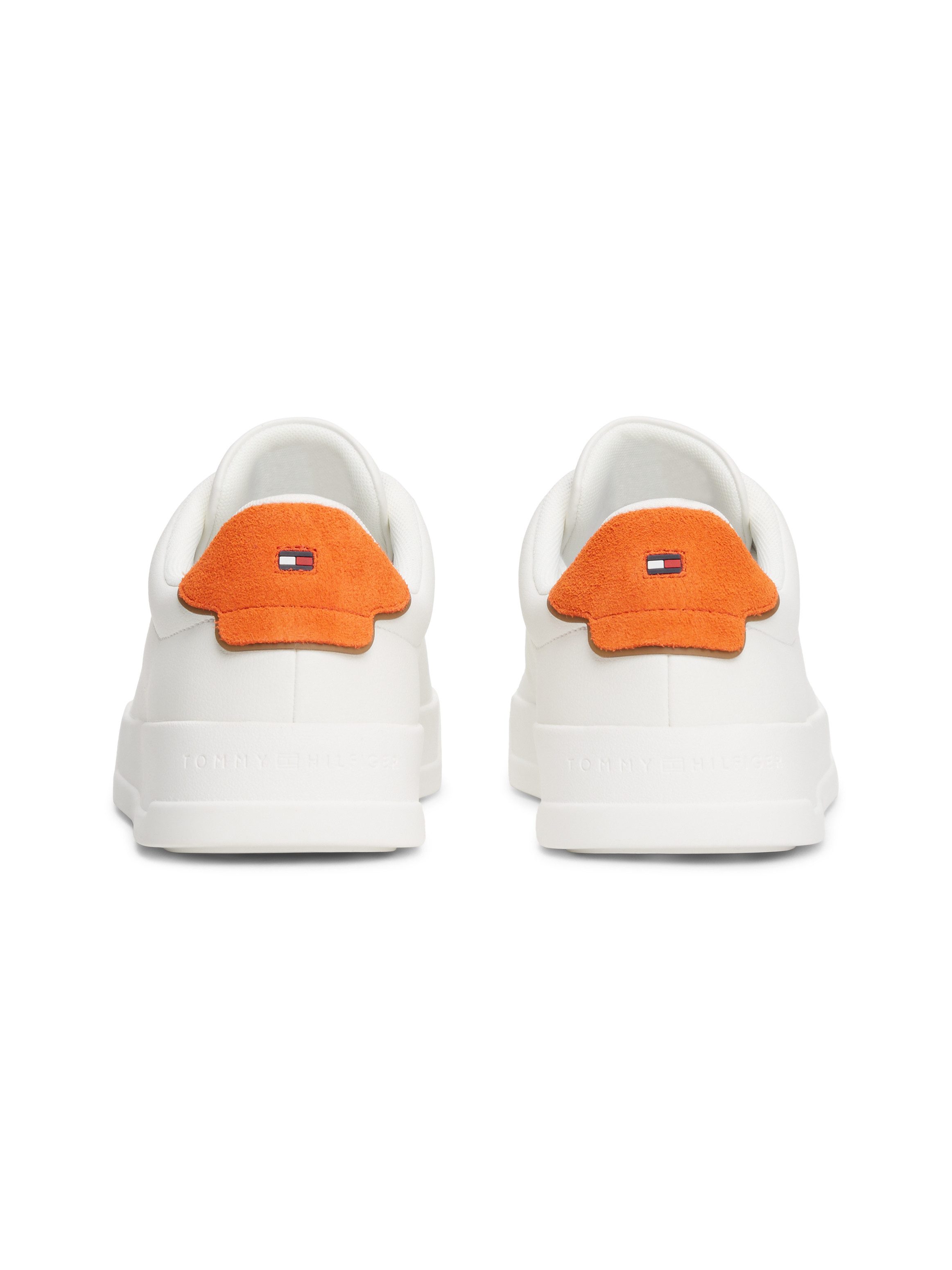 Tommy Hilfiger Sneakers TH COURT LTH DETAIL ESS , vrijetijdsschoen, lage schoen, veterschoen met zijlijk logo-opdruk