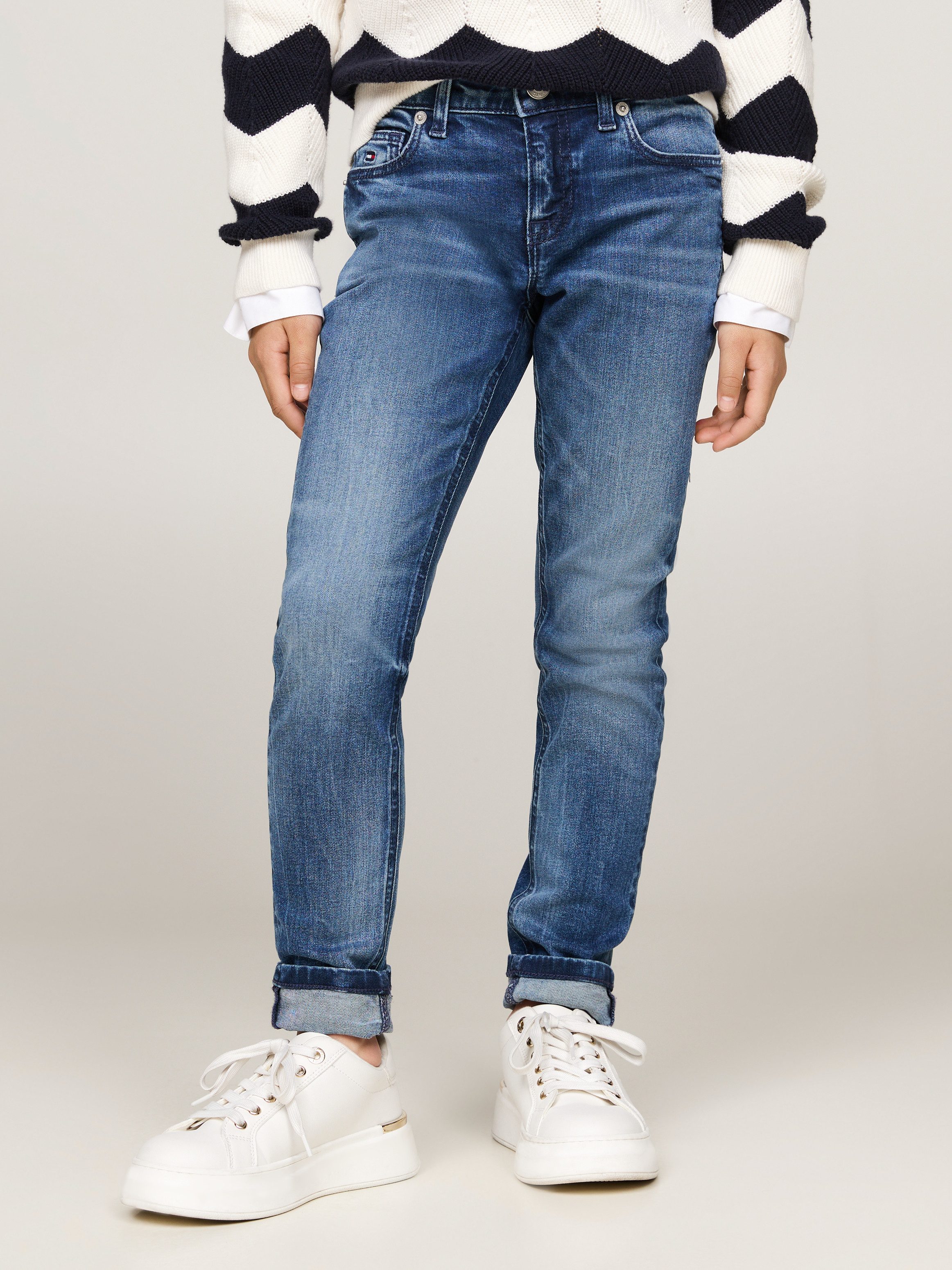 Tommy Hilfiger Skinny fit jeans NORA DARK WASH in blauwe wassing, met logo-borduurwerk
