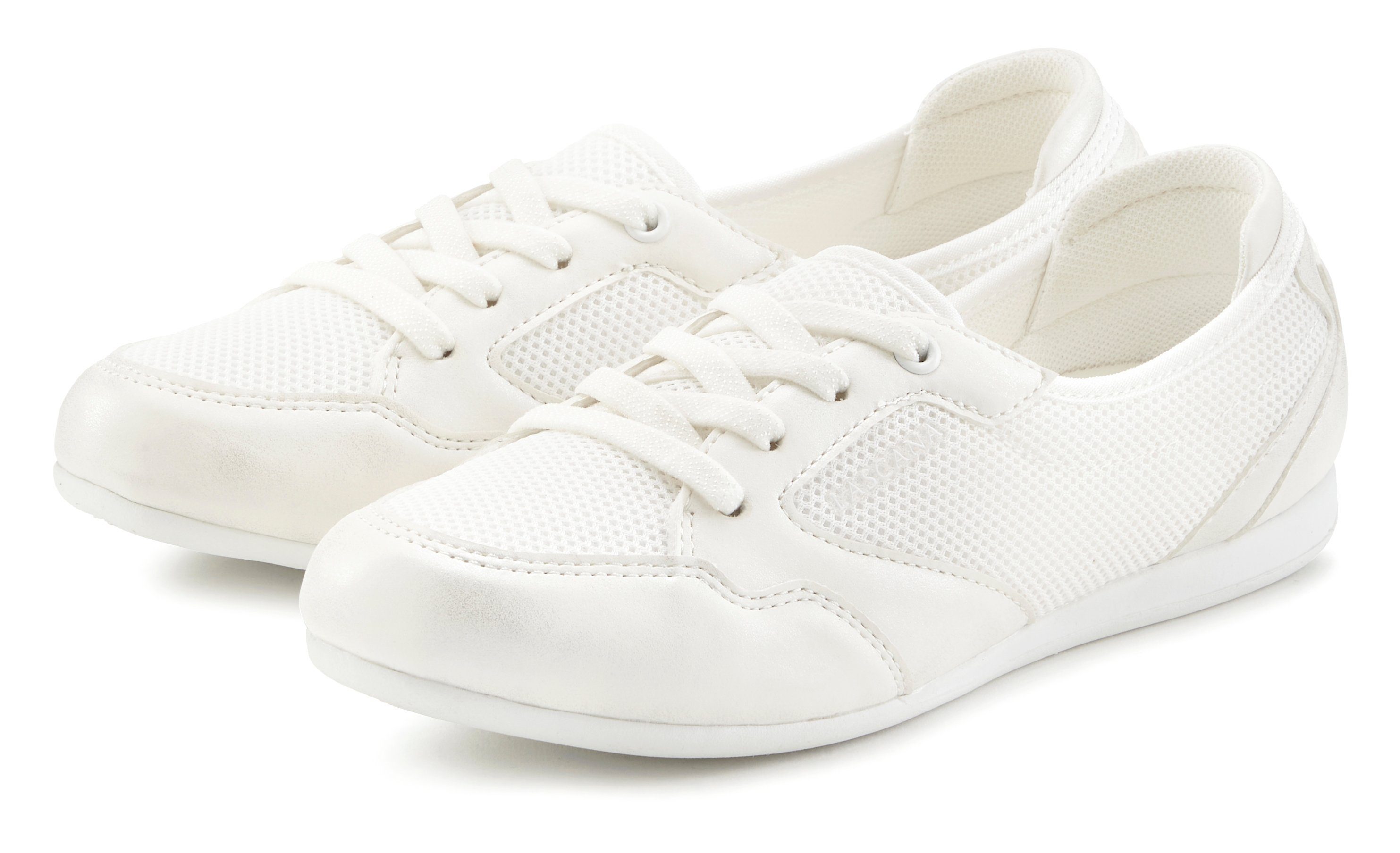 Lascana Sneakers Vrijetijdsschoen, halfschoen in modieuze mesh-look VEGAN