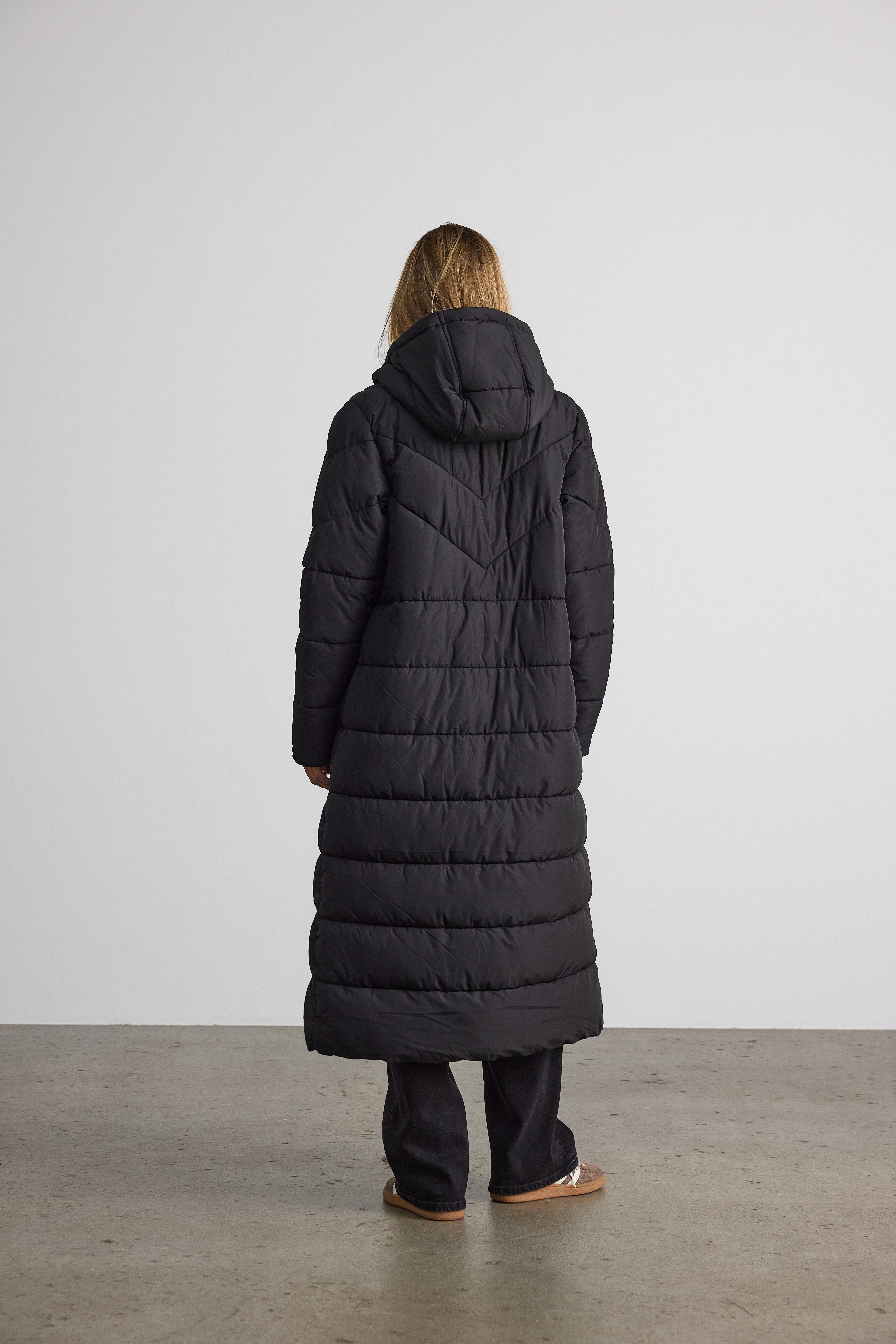 Noisy may Gewatteerde jas NMDALCON L/S X-LONG COAT NOOS FWD
