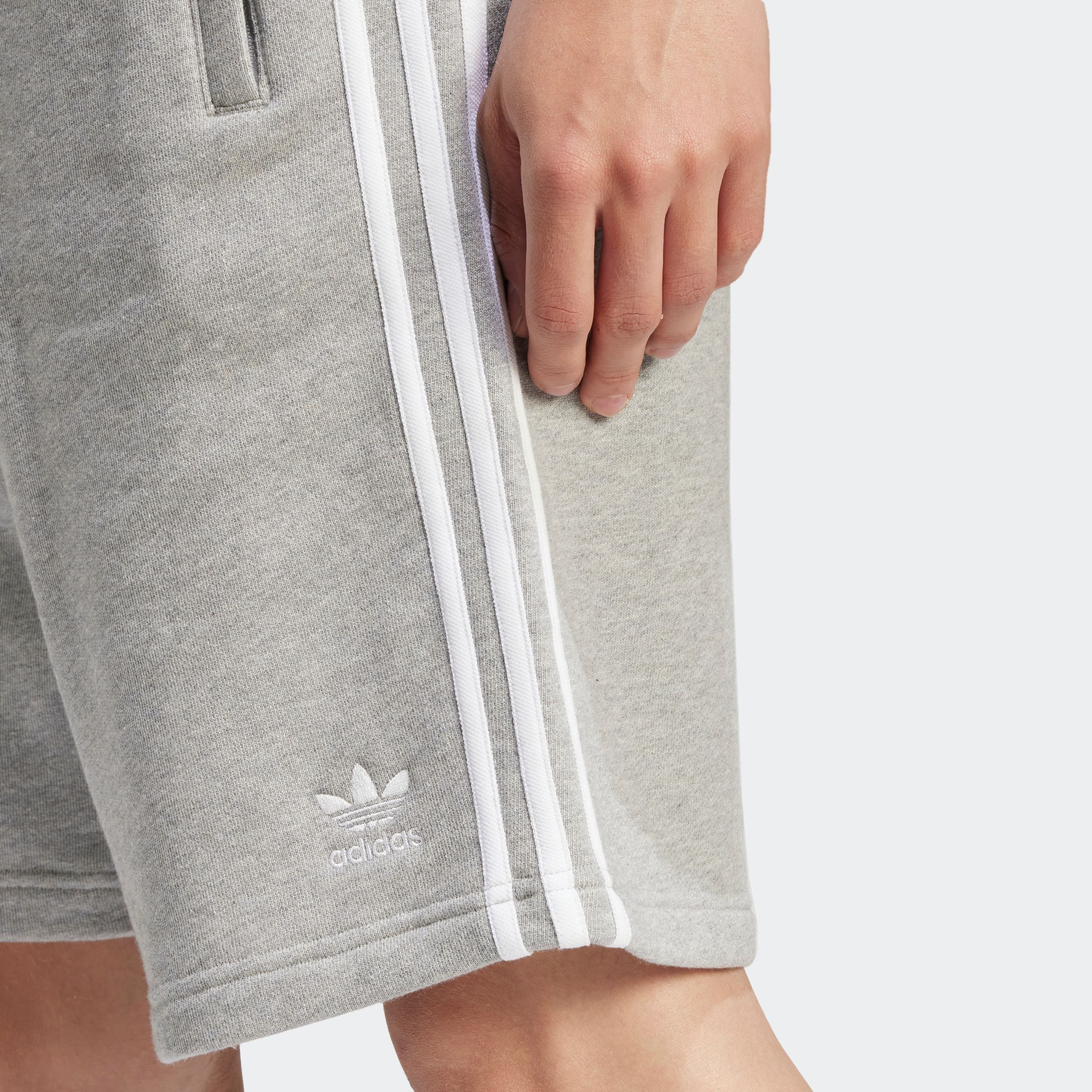 adidas Originals Short 3-STRIPE SHORT Drie-strepen sweat shorts van zacht french terry materiaal (1-delig)
