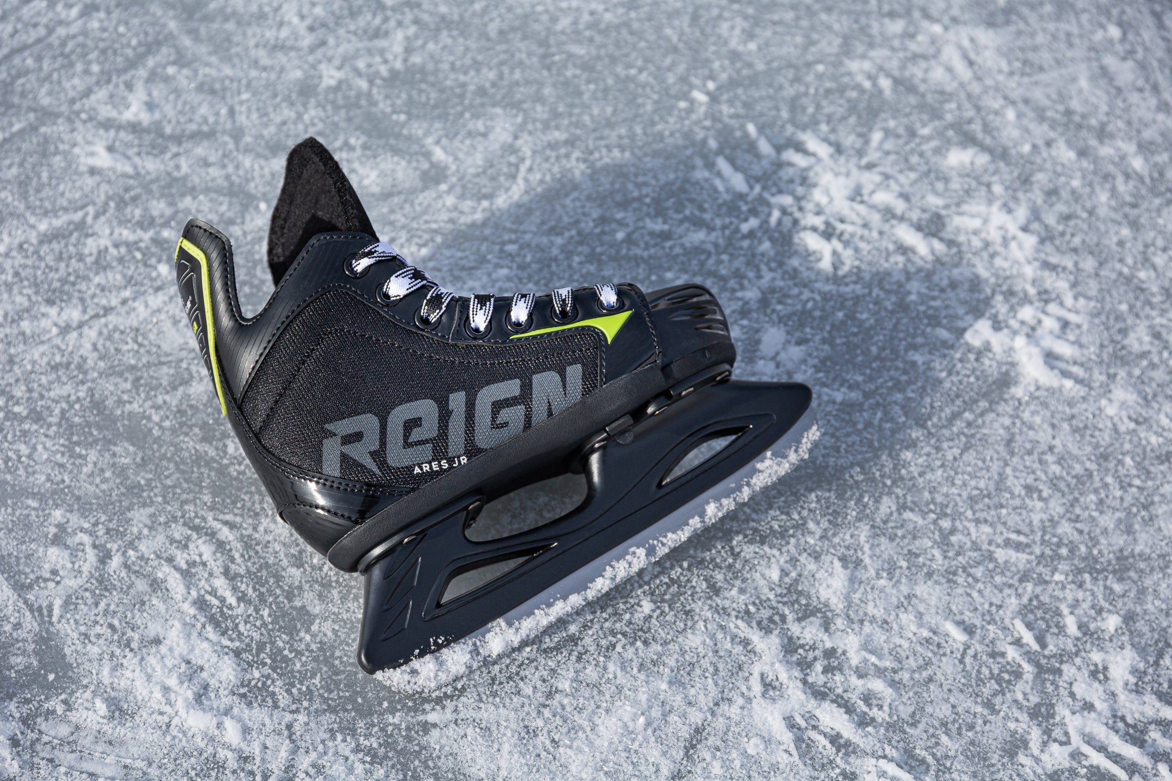 REIGN Schaatsen Ares Jr. adjustable