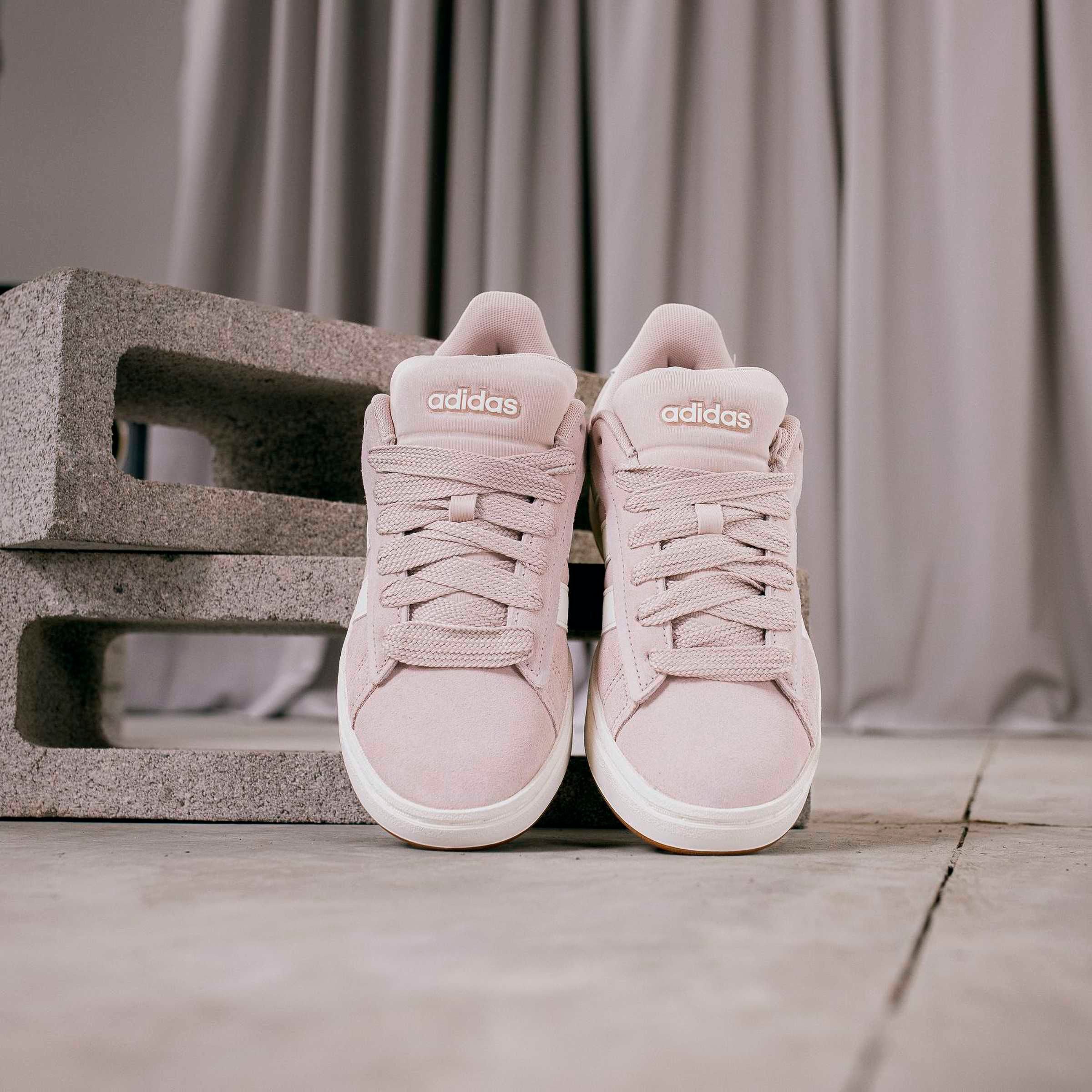 adidas Sportswear Sneakers GRAND COURT ALPHA Design geïnspireerd door de adidas Campus 00