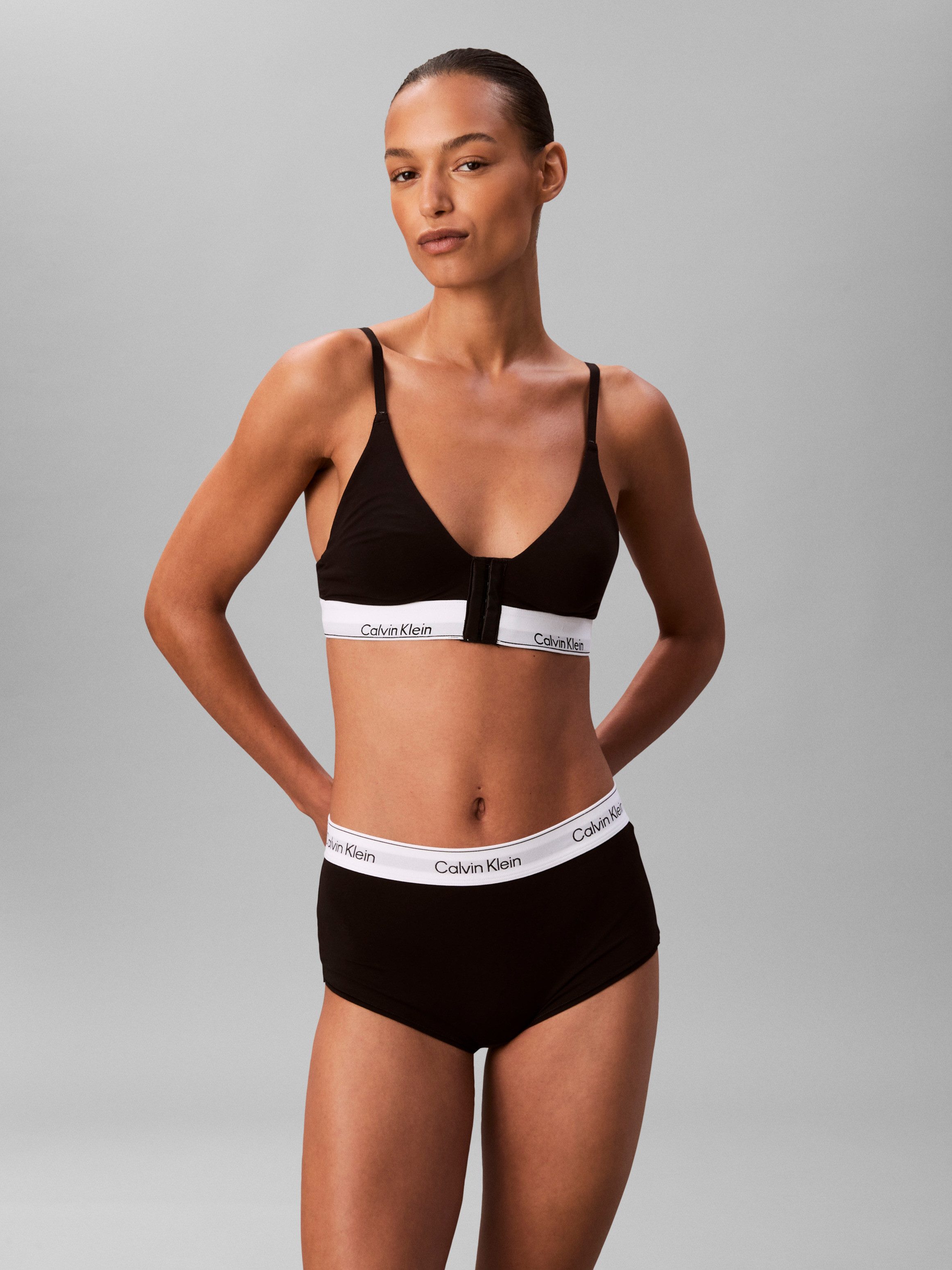Calvin Klein String Modern Cotton met brede boord