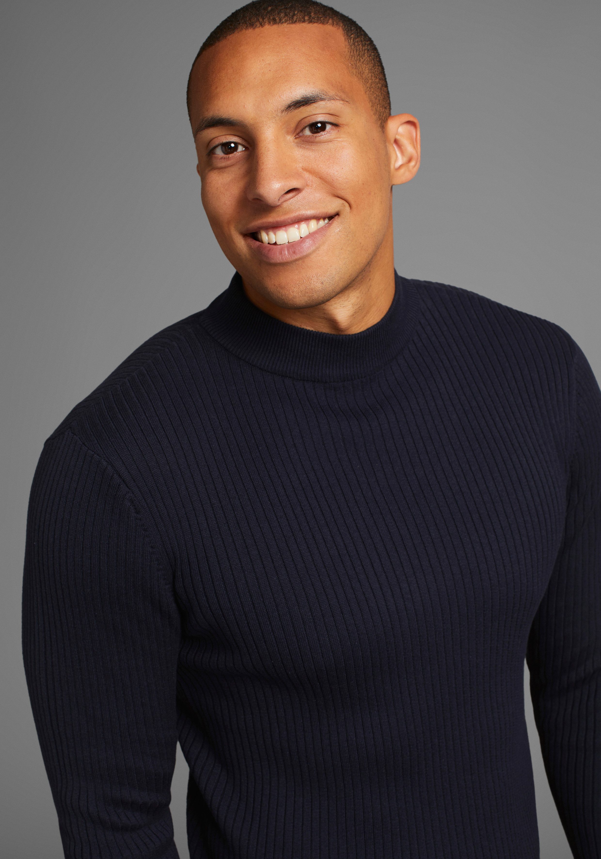 Bruno Banani Trui met staande kraag in ribbrei-look