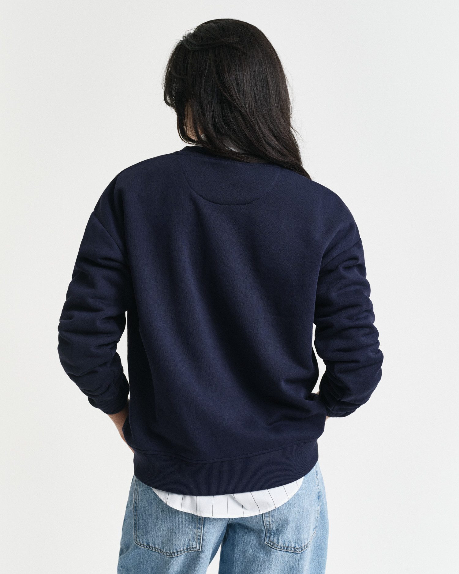 Gant Sweatshirt SHIELD C-NECK SWEAT Grafische GANT-borduursel op de borst