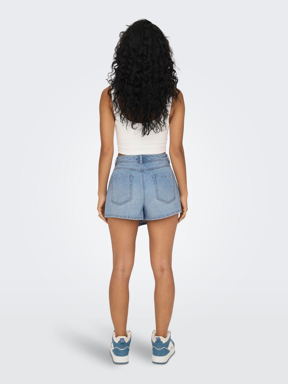Only Jeansshort ONLLESLY REG LB DNM SKORT BJ NOOS