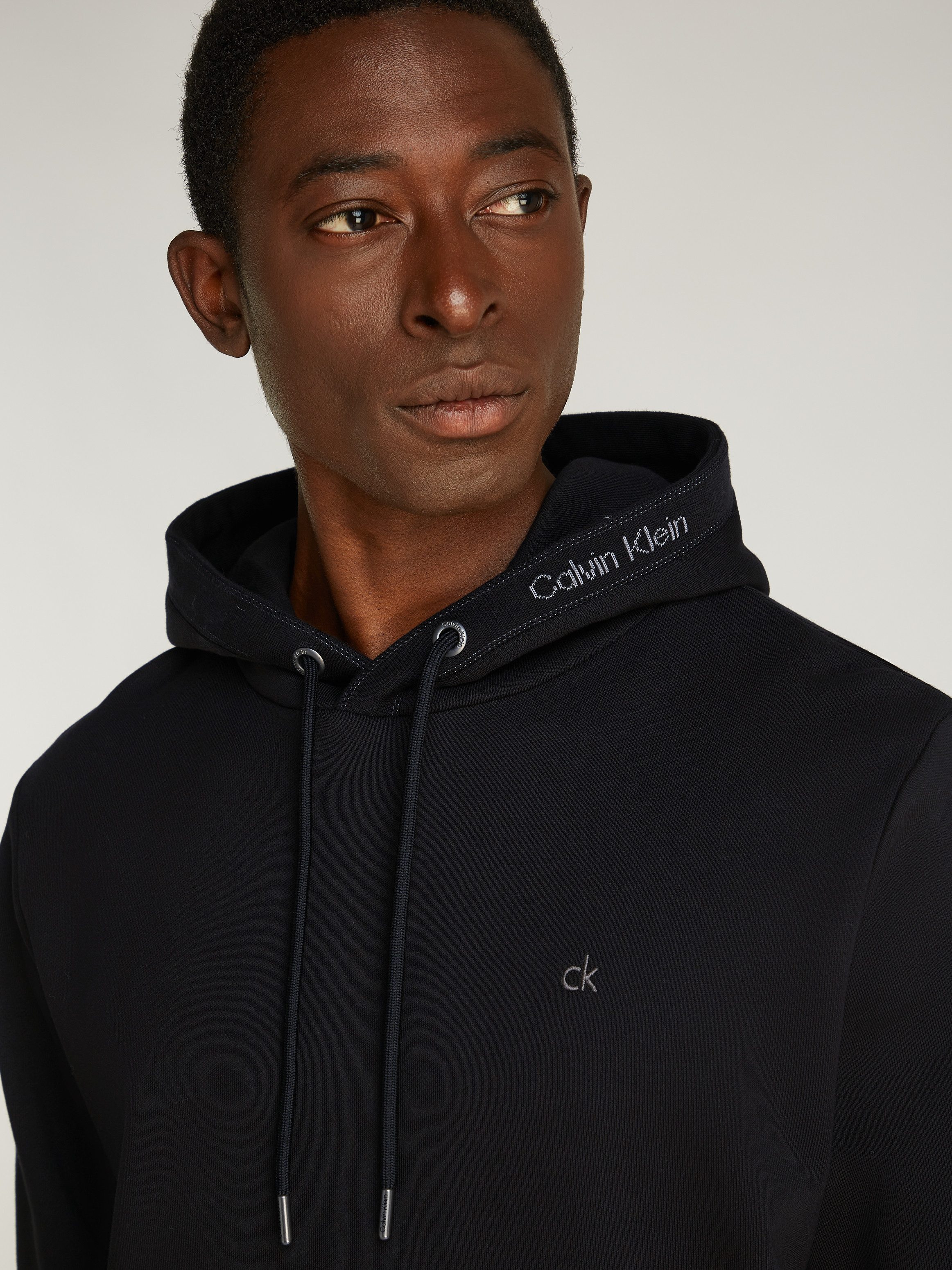 Calvin Klein Hoodie NECK LOGO HOODIE met logo-inscriptie op de capuchon