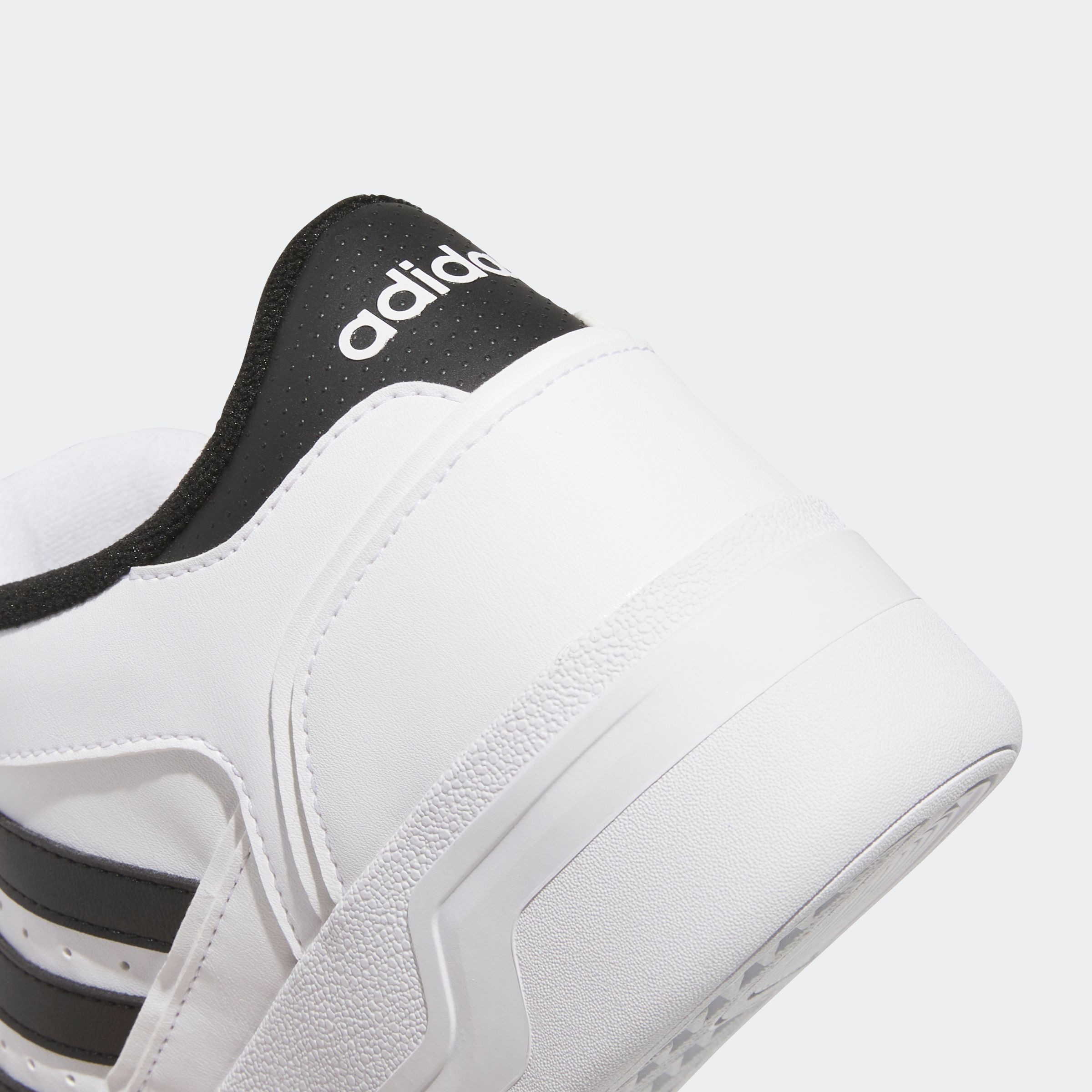 adidas Sportswear Sneakers TURNAROUND