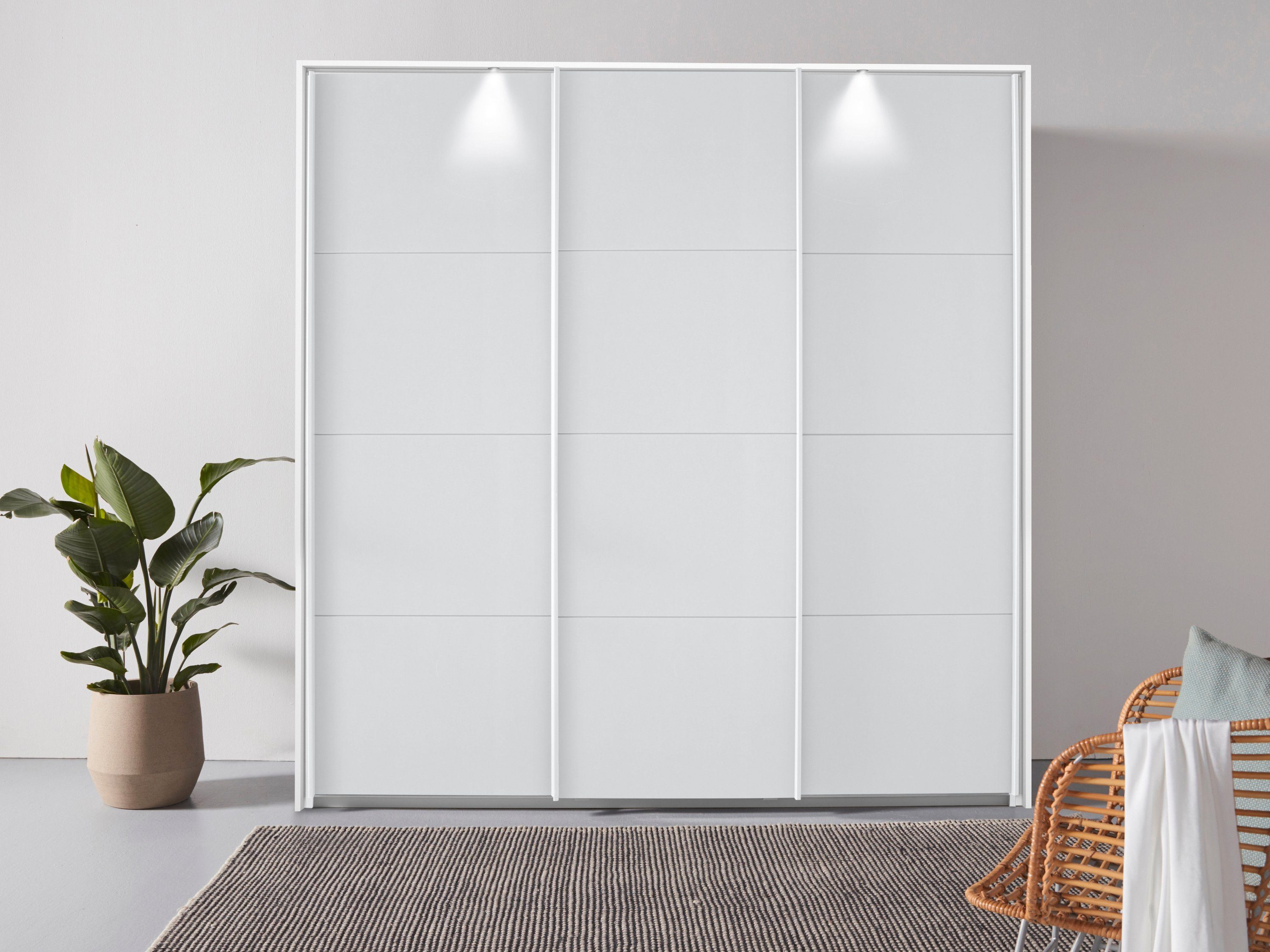 rauch Zweefdeurkast Oteli incl. passe-partout optioneel met verlichting