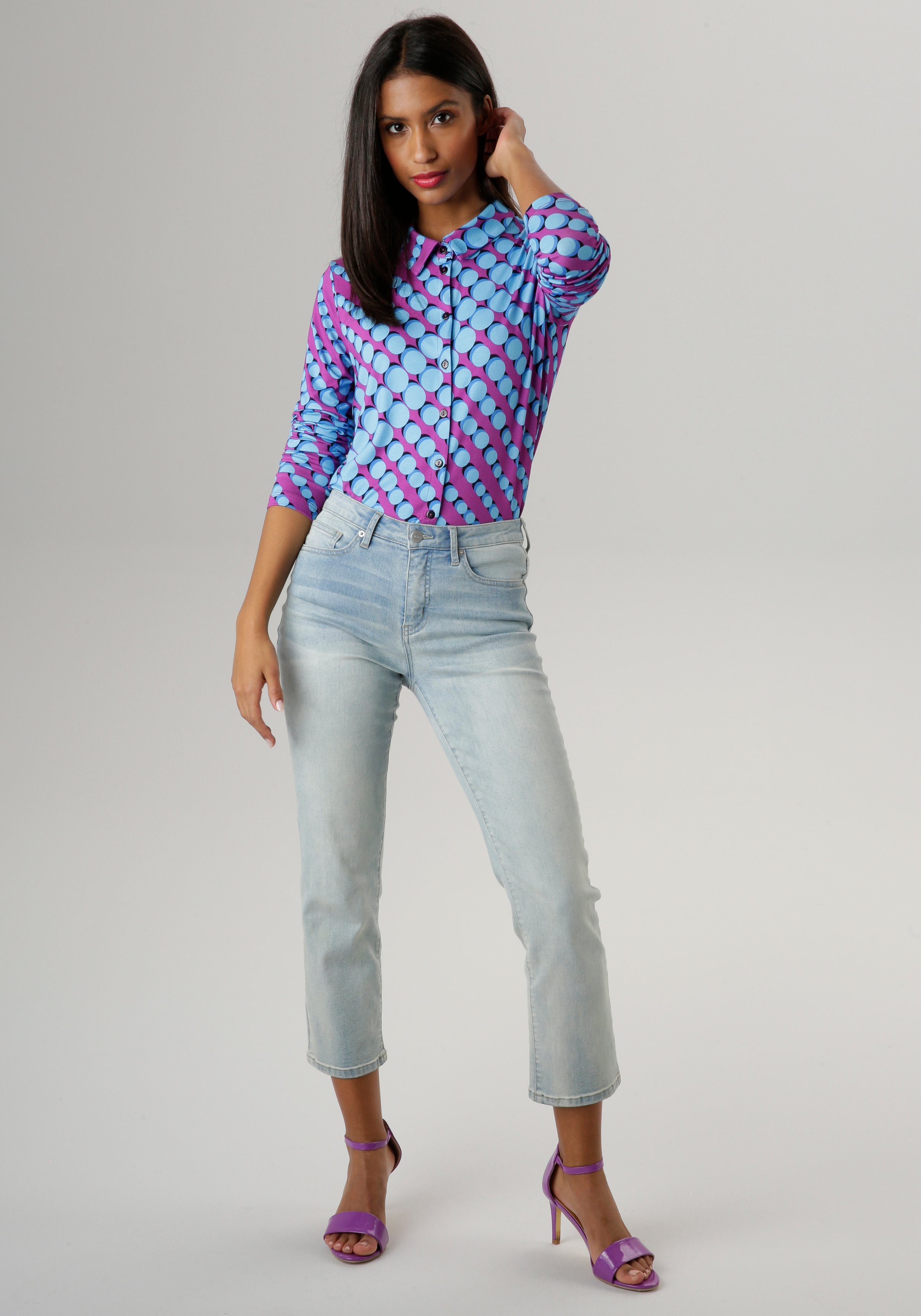 Aniston SELECTED Overhemdblouse van elastische jersey, met retro stippenprint
