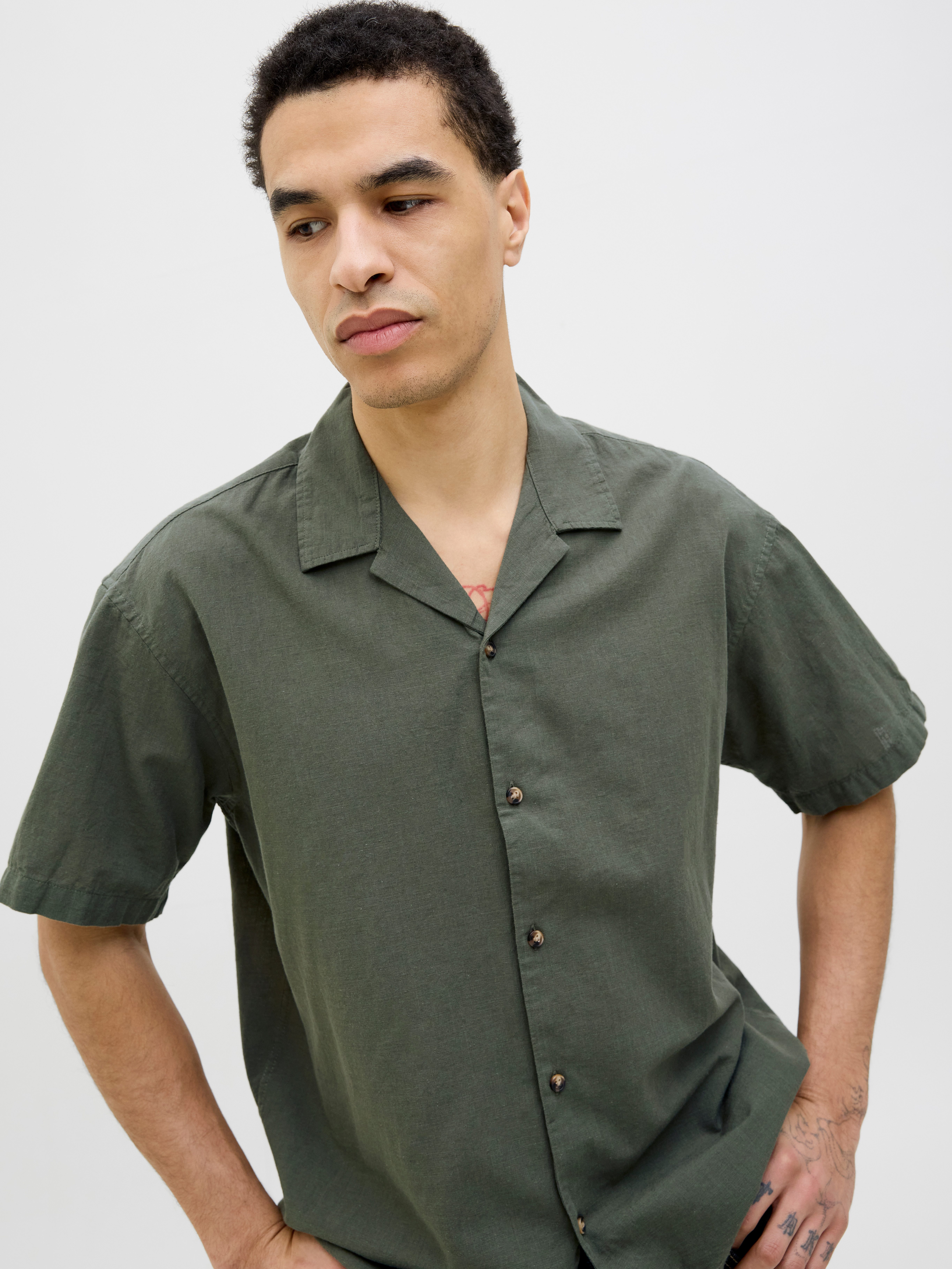 Jack & Jones Overhemd met korte mouwen JJESUMMER RESORT SHIRT SS SN