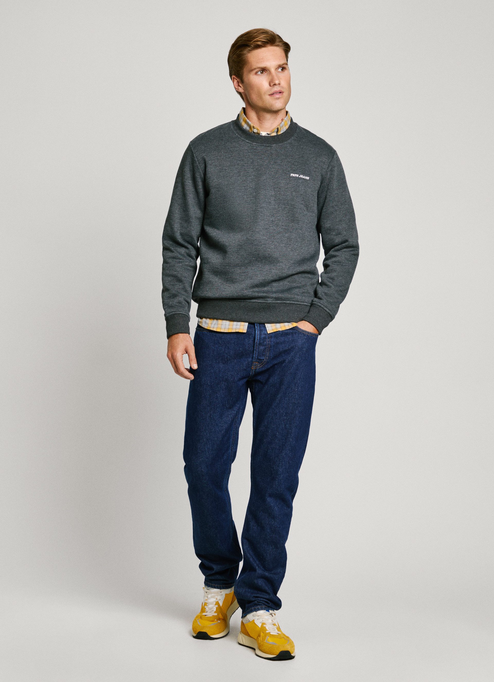 Pepe Jeans Sweatshirt DAMIAN CREW met tekstdetail op de rug