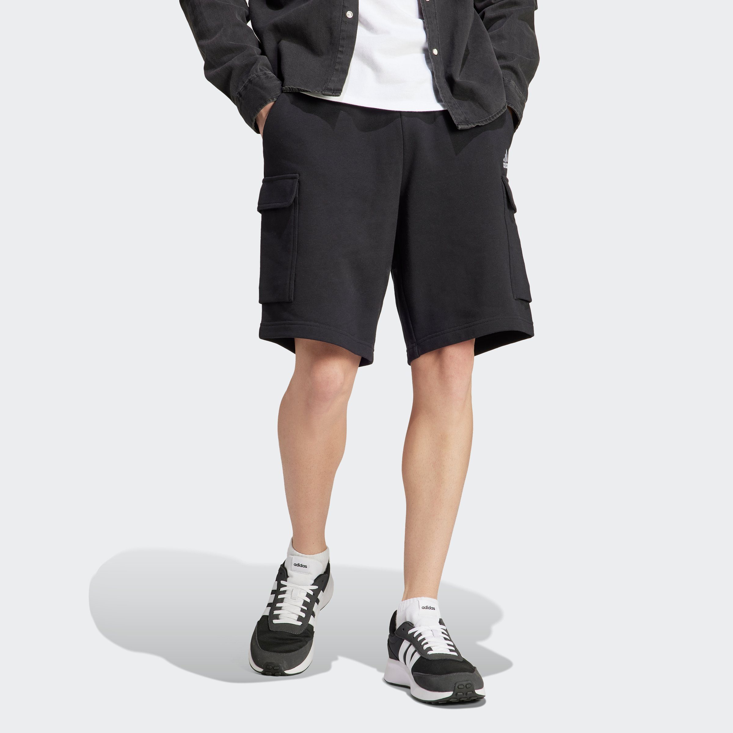 Adidas Sportswear Short ESSENTIALS FRENCH TERRY CARGOSHORTS (1-delig)