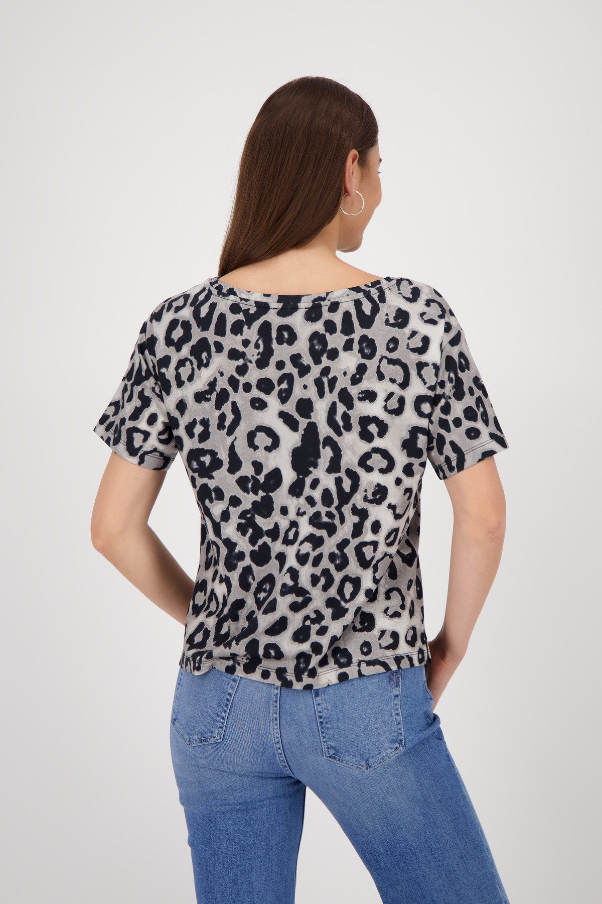 Monari T-shirt Shirt met all-over Leo print