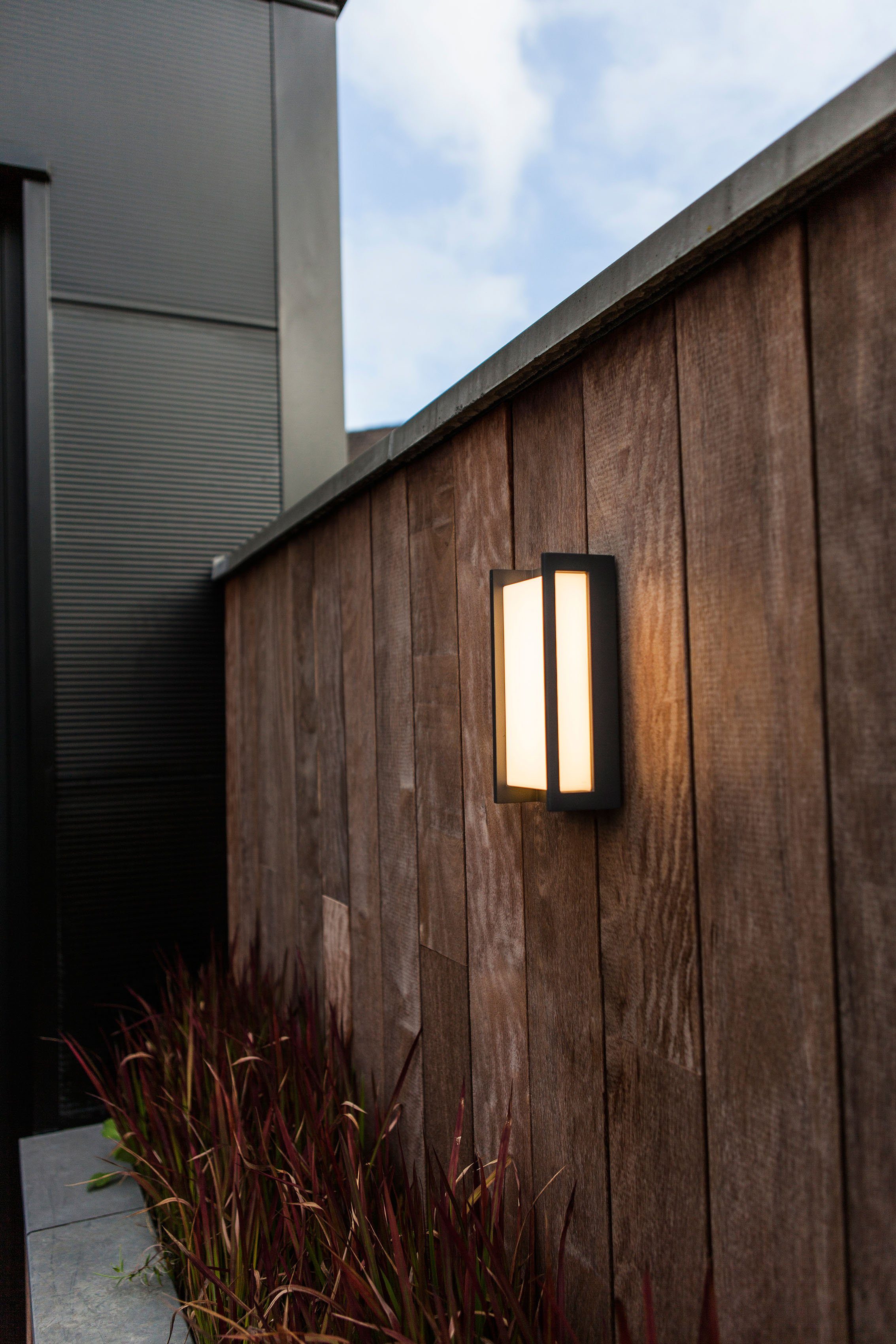 LUTEC Ledwandlamp voor buiten Qubo (1 stuk)