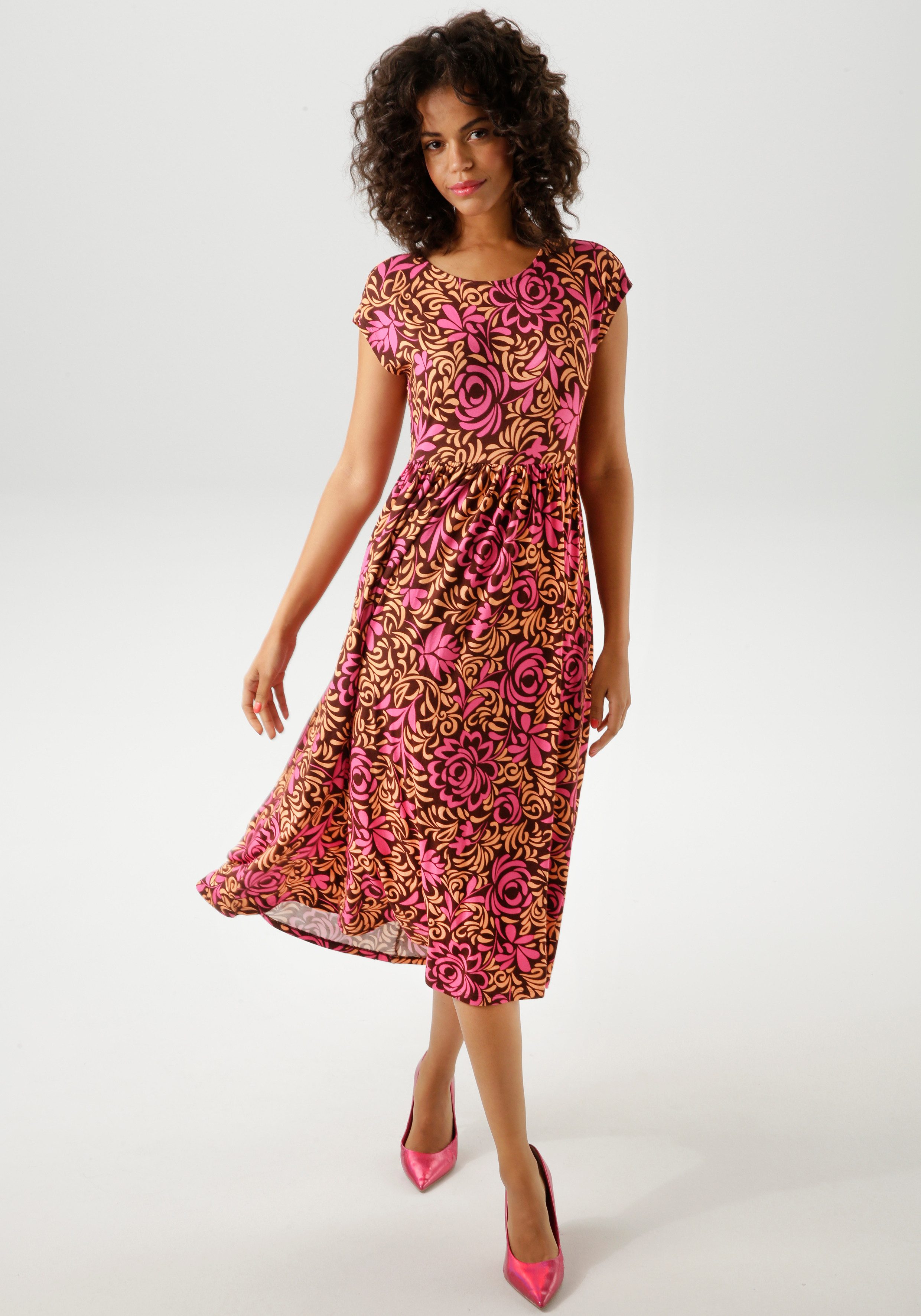 Aniston CASUAL Zomerjurk met kleurharmonische, grafische rozenprint - nieuwe collectie