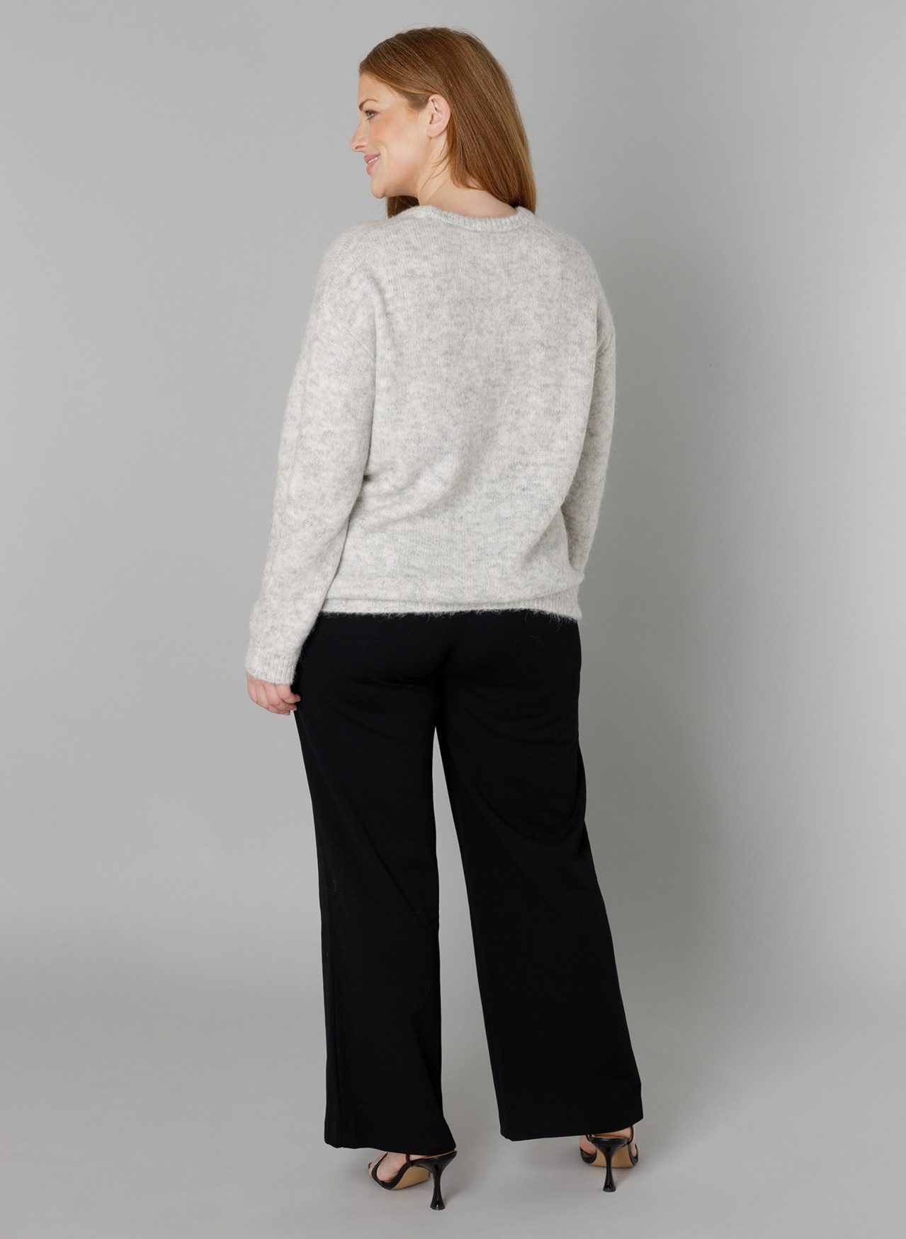 Base Level Curvy Gebreide trui Yanara