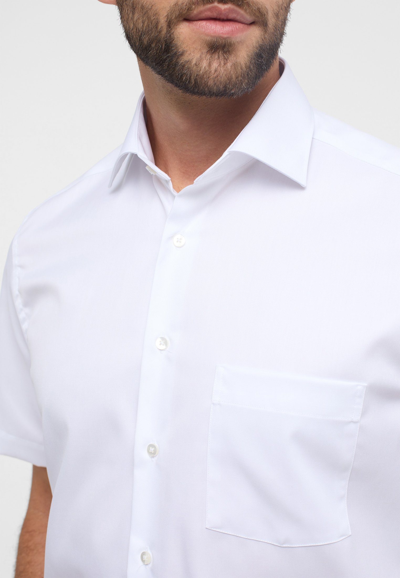Eterna Overhemd met korte mouwen MODERN FIT NON IRON (strijkvrij)
