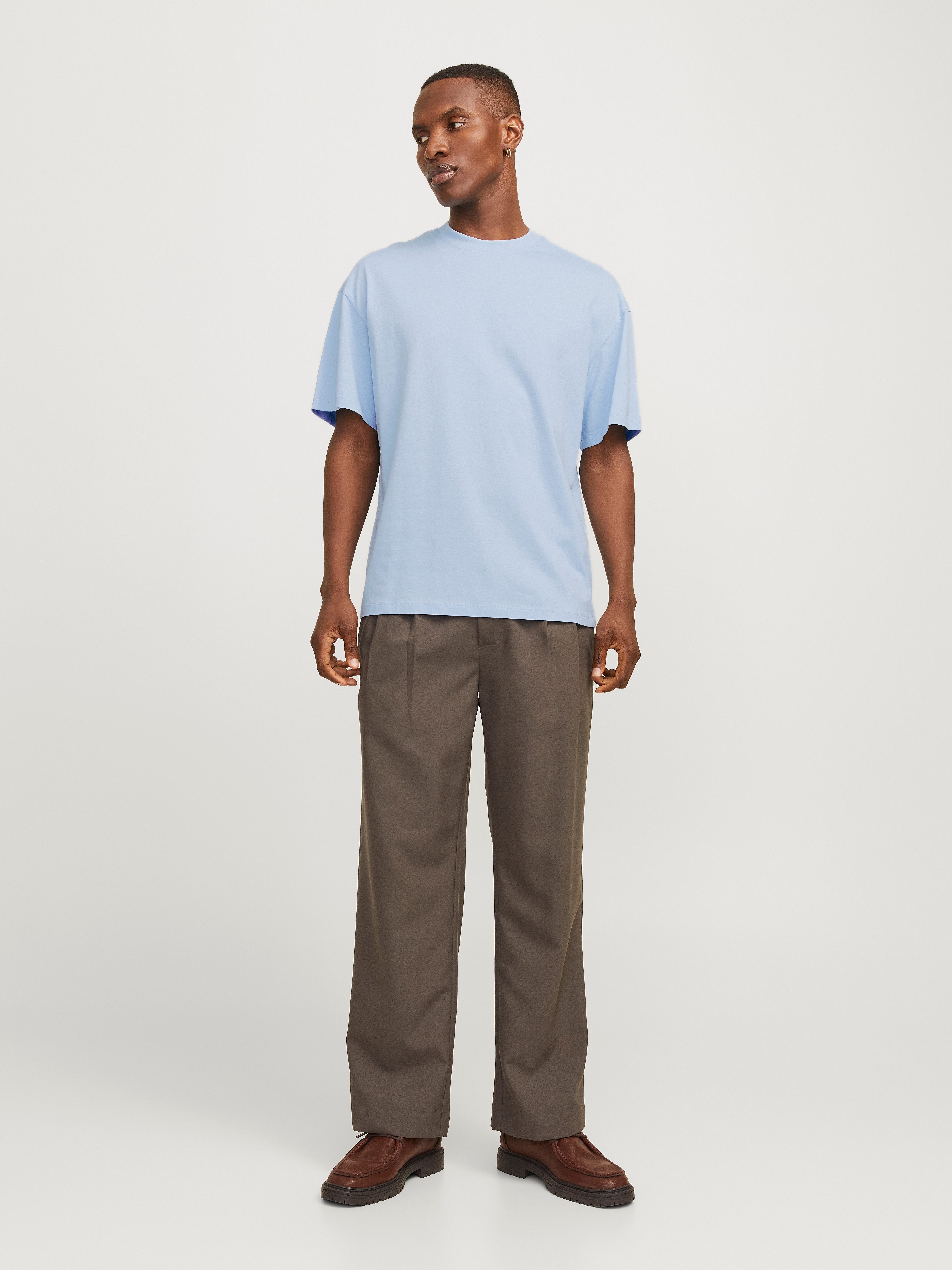 Jack & Jones Oversized shirt JJEBRADLEY TEE SS O-NECK NOOS