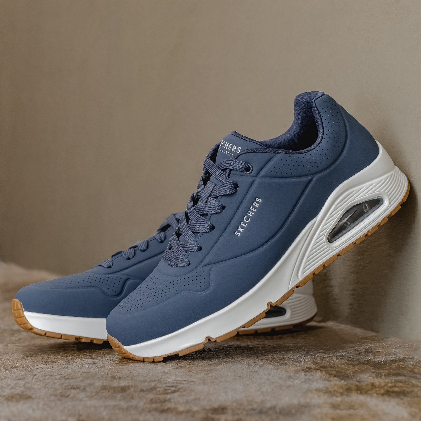 Skechers Sneakers Uno - Stand on Air Vrijetijdsschoen, lage schoen, veterschoen met air-cooled memory foam