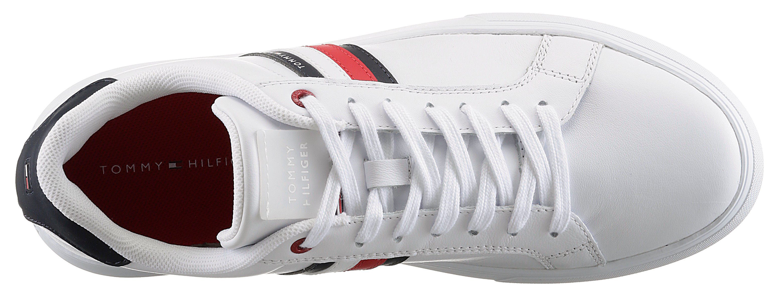 Tommy Hilfiger Sneakers ESSENTIAL LEATHER CUPSOLE met typische strepen, vrijetijdsschoen, lage schoen, veterschoen