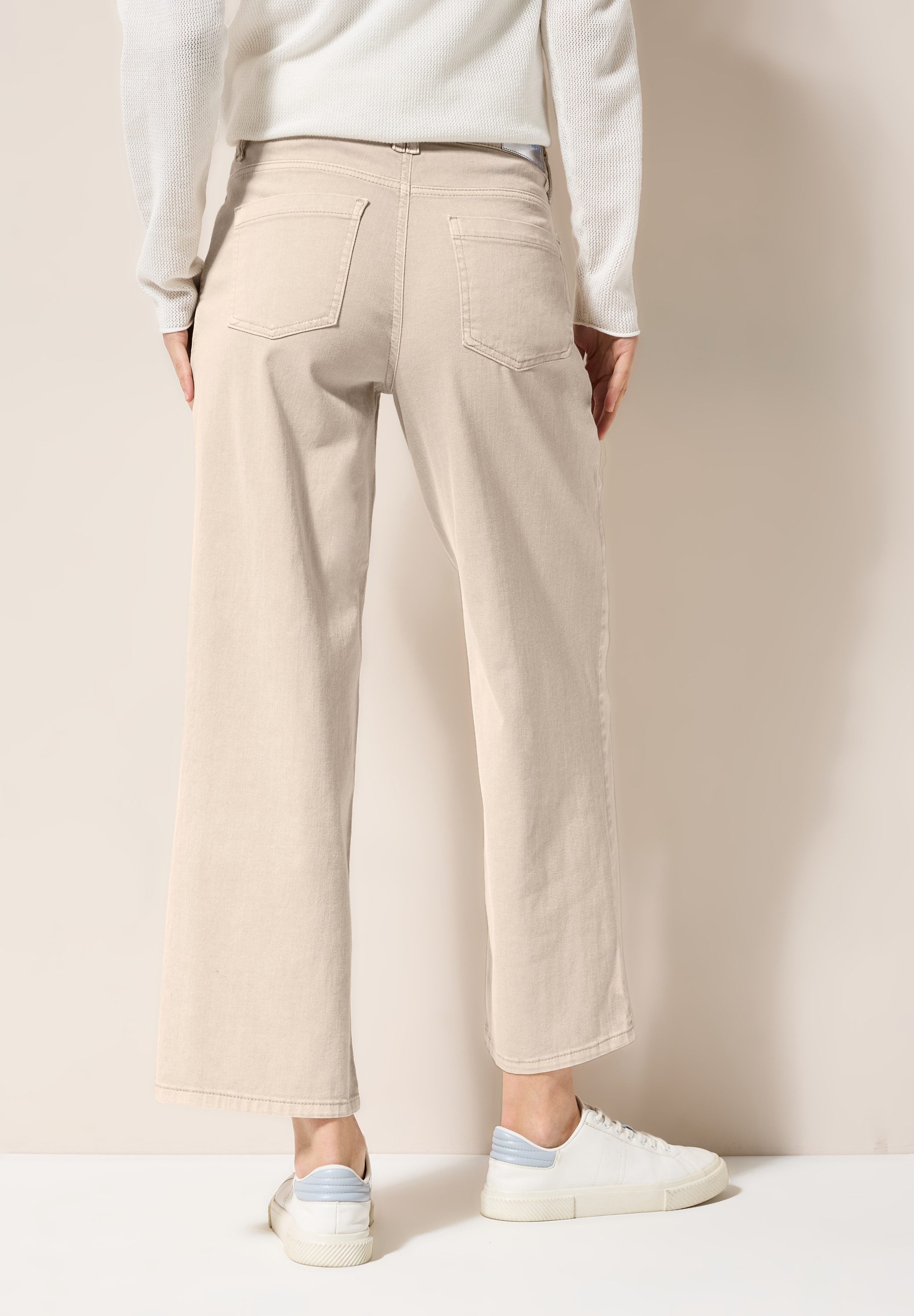Cecil Wijde jeans Style Neele in five-pocketsstijl