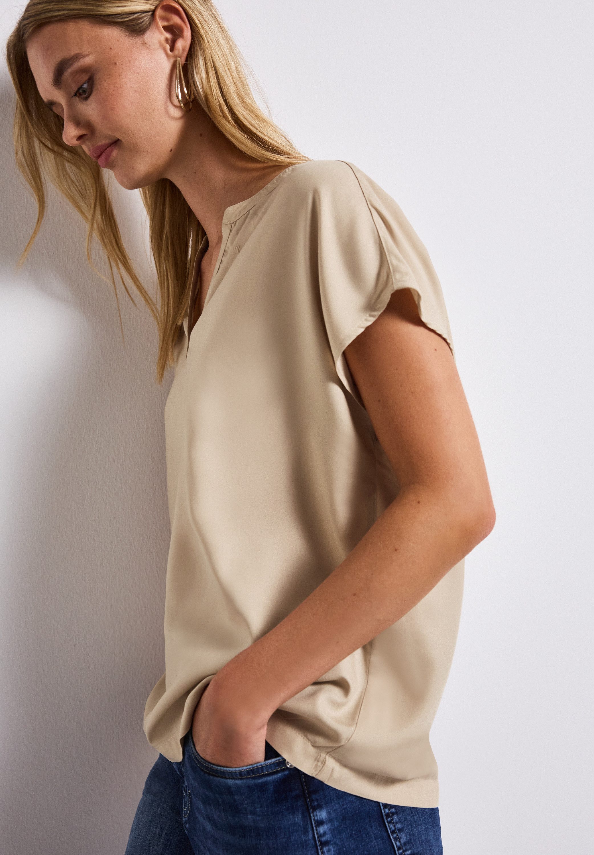STREET ONE Blouse met korte mouwen Hals met split