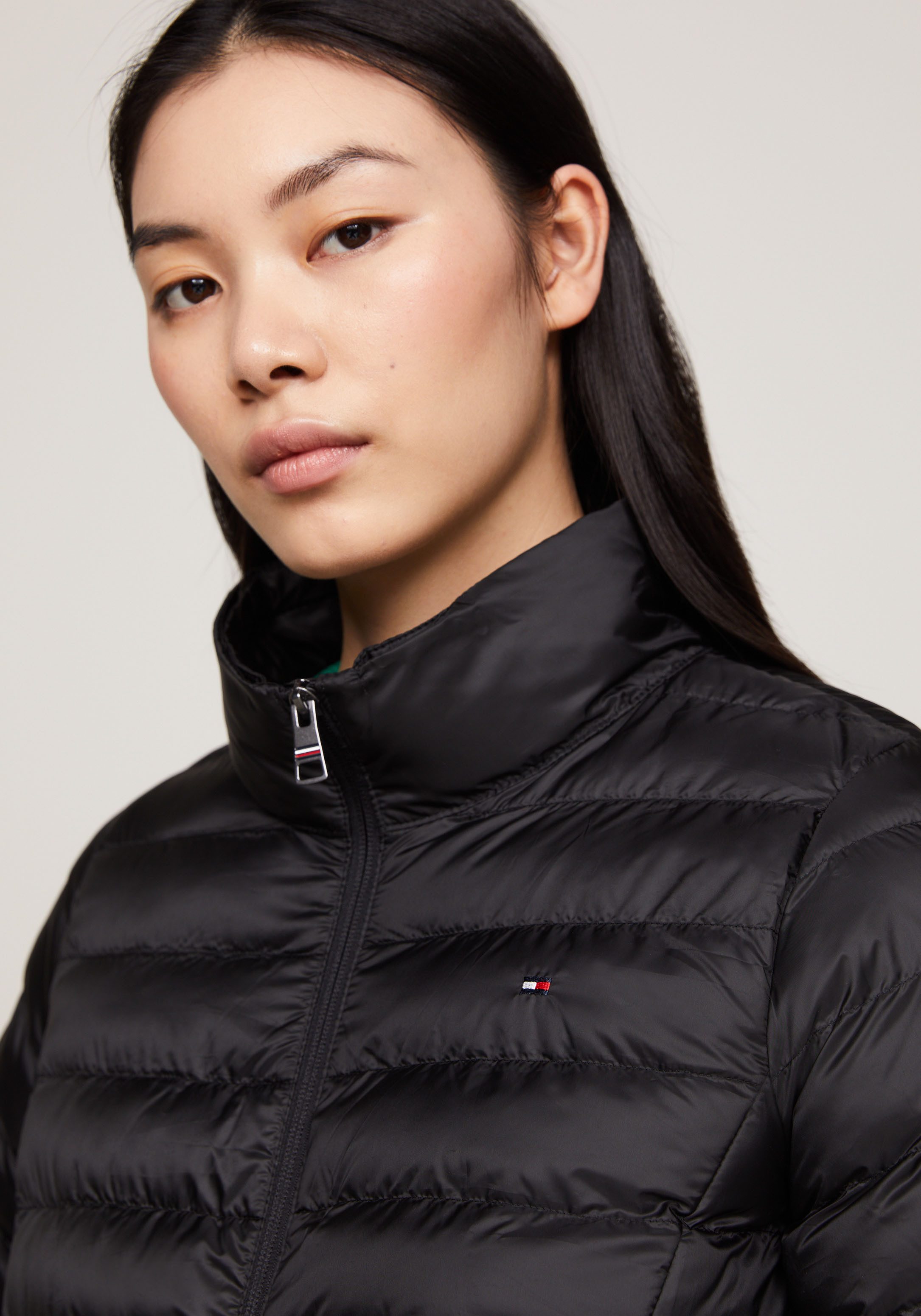Tommy Hilfiger Gewatteerde jas LW PADDED GLOBAL STRIPE JACKET met global stripe op de capuchon (Global Serie TH VROUWEN)