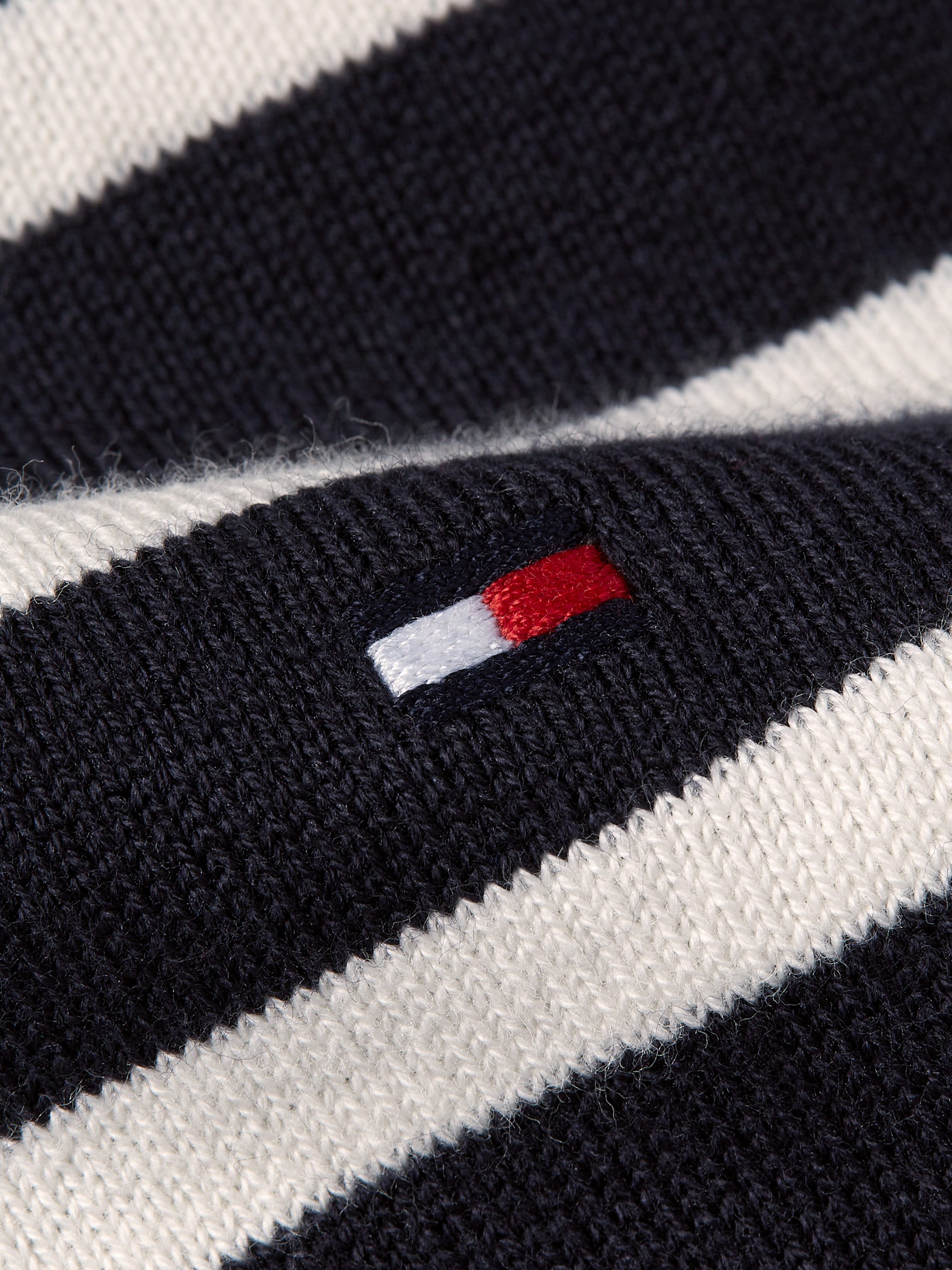 Tommy Hilfiger Gebreide trui CO JERSEY STITCH BOAT-NK SWEATER met -merklabel op de mouw