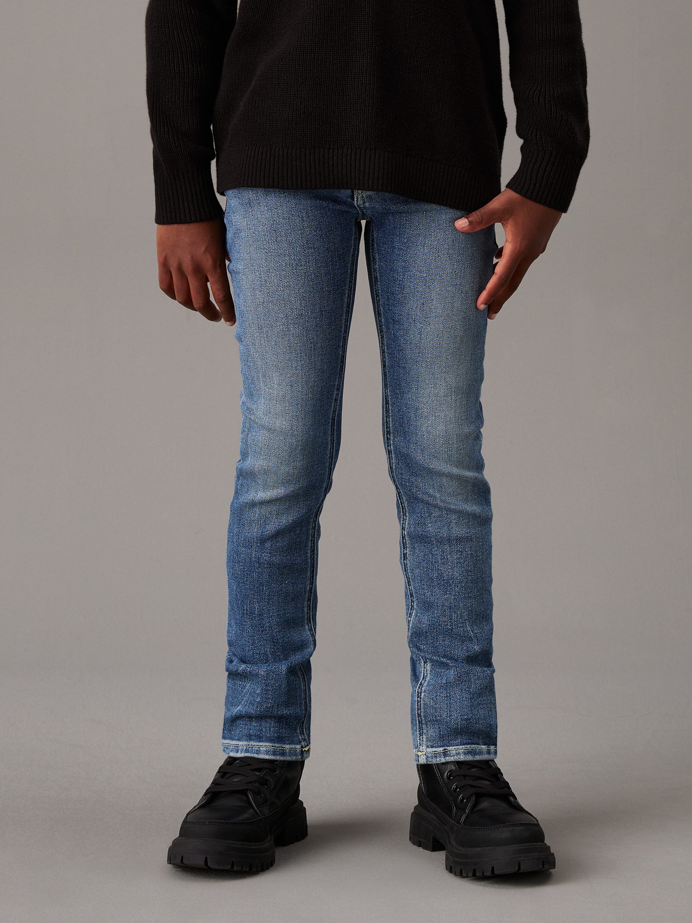 Calvin Klein Slim fit jeans SLIM NEW MID BLUE PWS voor kinderen tot 16 jaar, in coole wassing