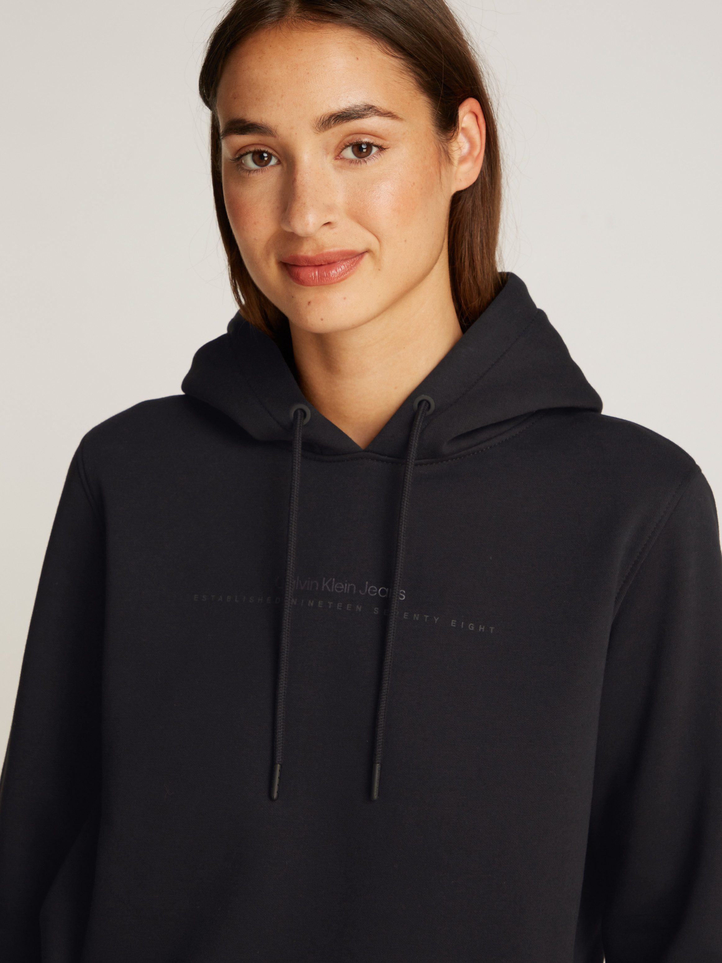 Calvin Klein Sweatshirt INSTITUTIONAL GRAPHIC REG HOODIE