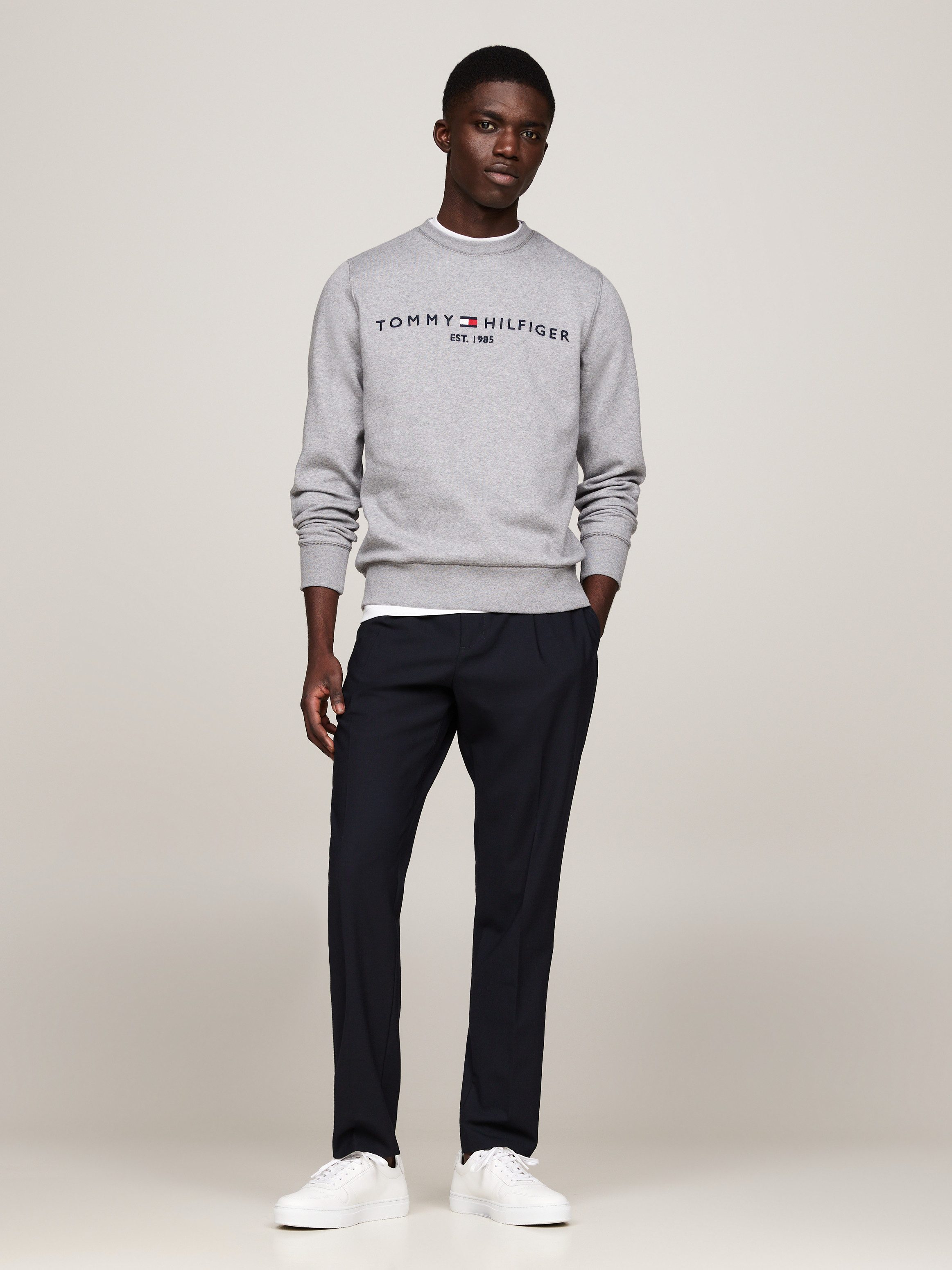Tommy Hilfiger Sweatshirt TOMMY LOGO SWEATSHIRT met klassieke ronde hals