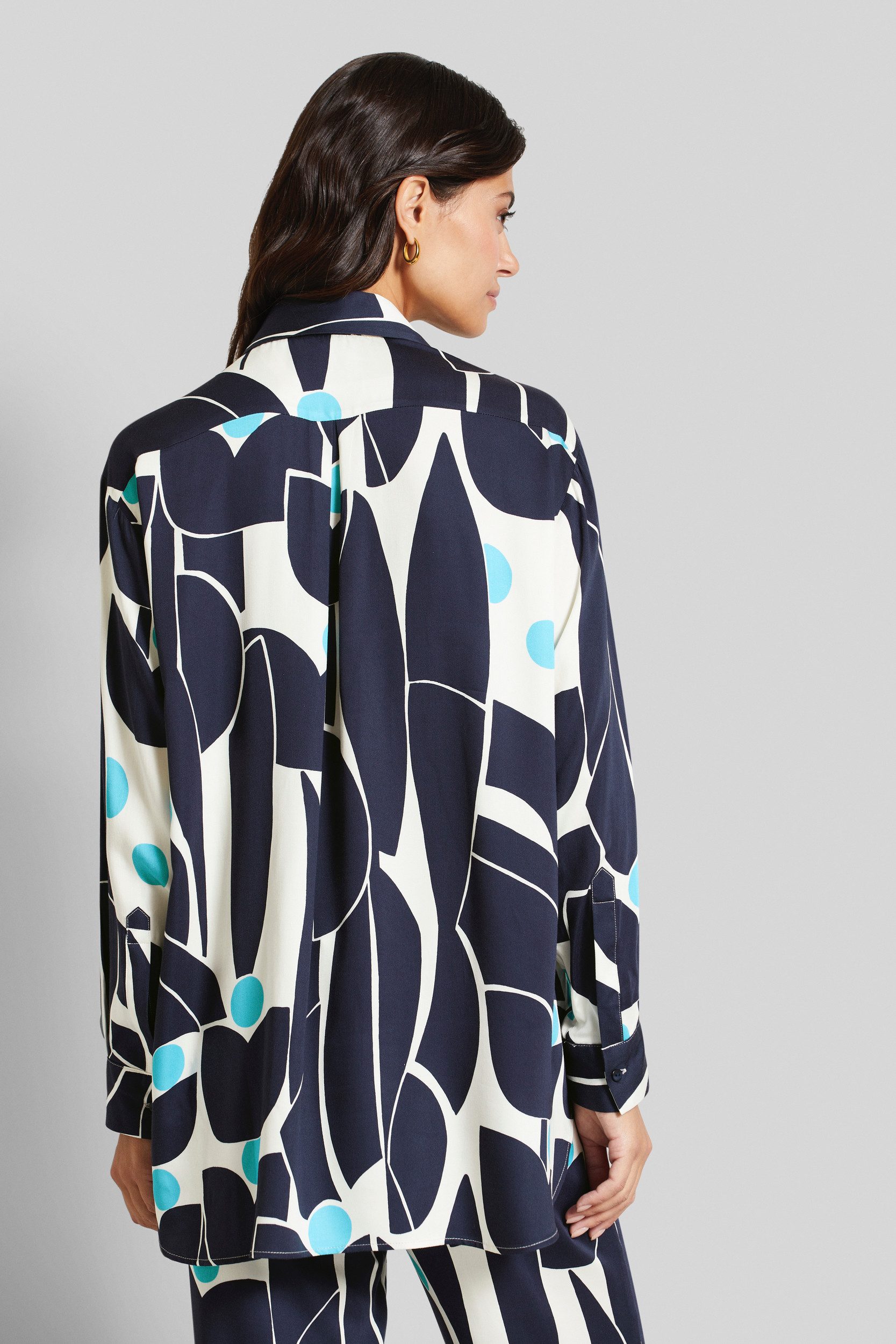 Bugatti Blouse met lange mouwen van vloeiend materiaal