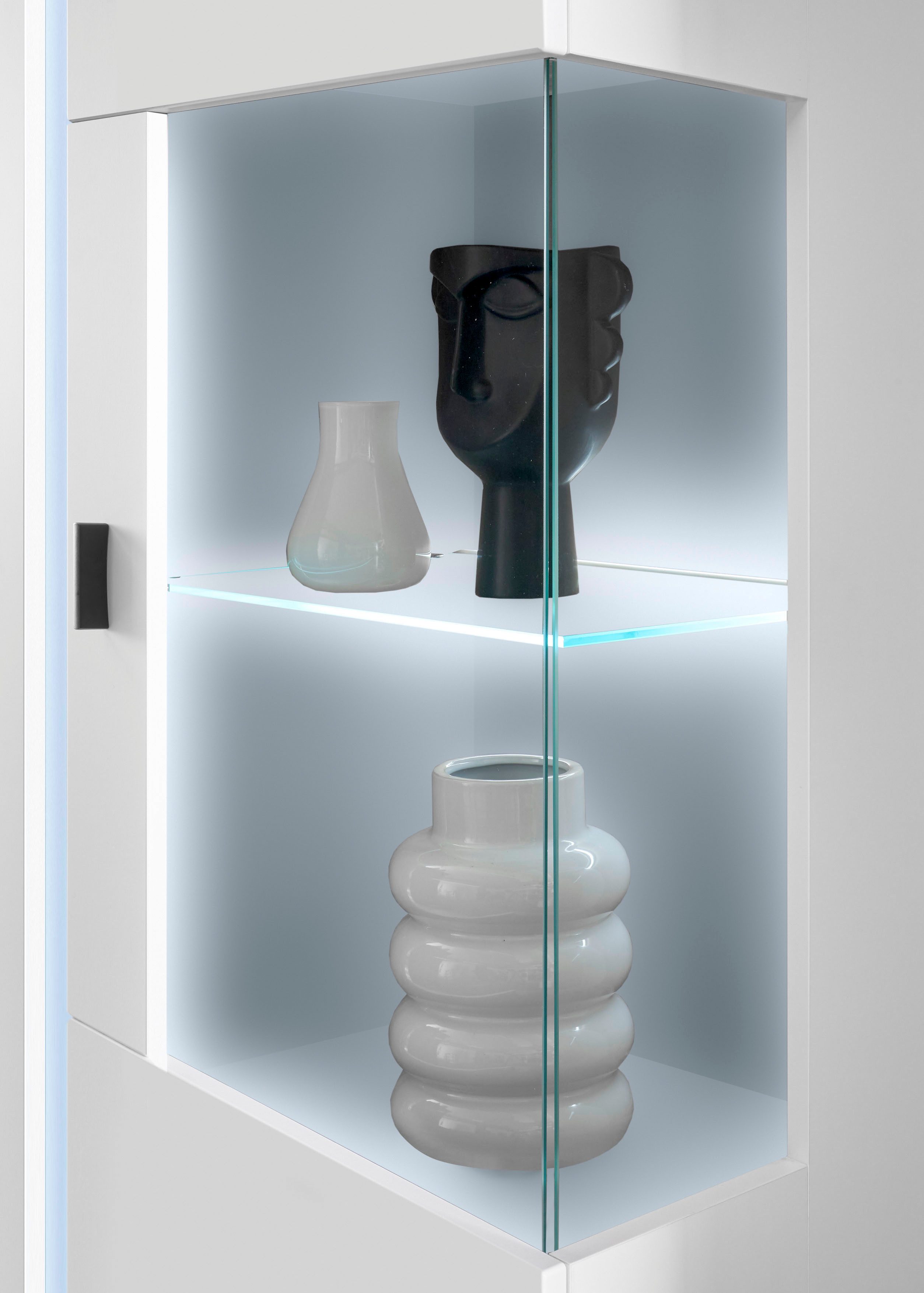 INOSIGN Vitrinekast LONG ISLAND, opberghangkast in moderne trendkleur, inclusief verticale verlichting, breedte 80 cm (1 stuk)