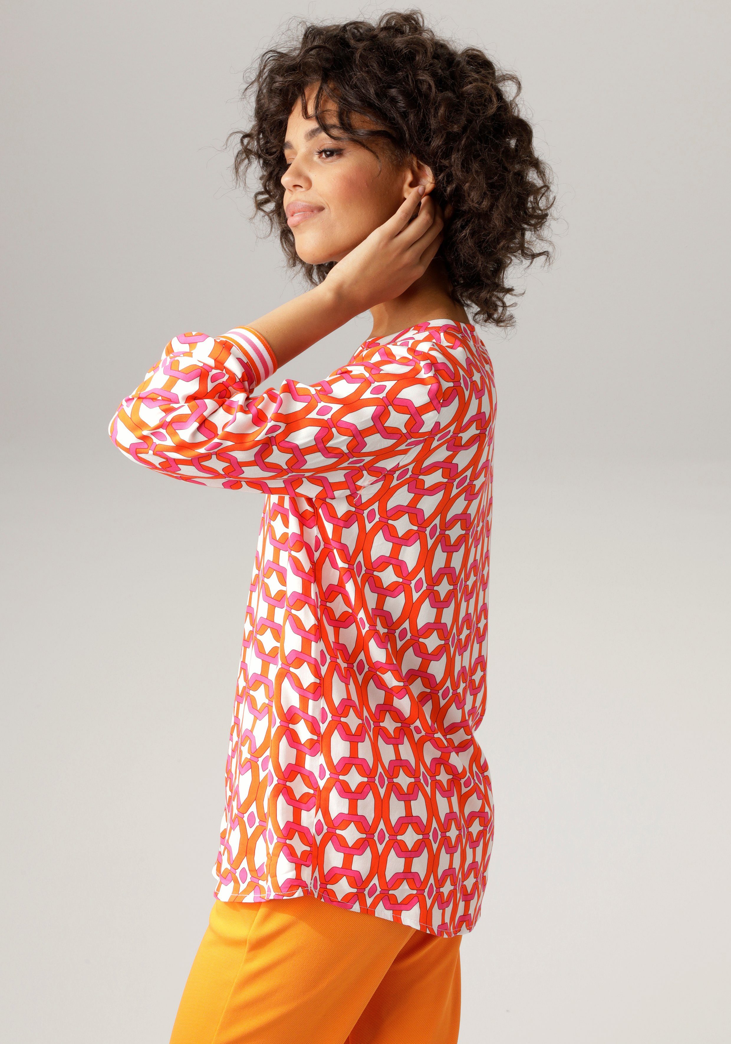 Aniston CASUAL Blouse zonder sluiting met opvallende, grafische print